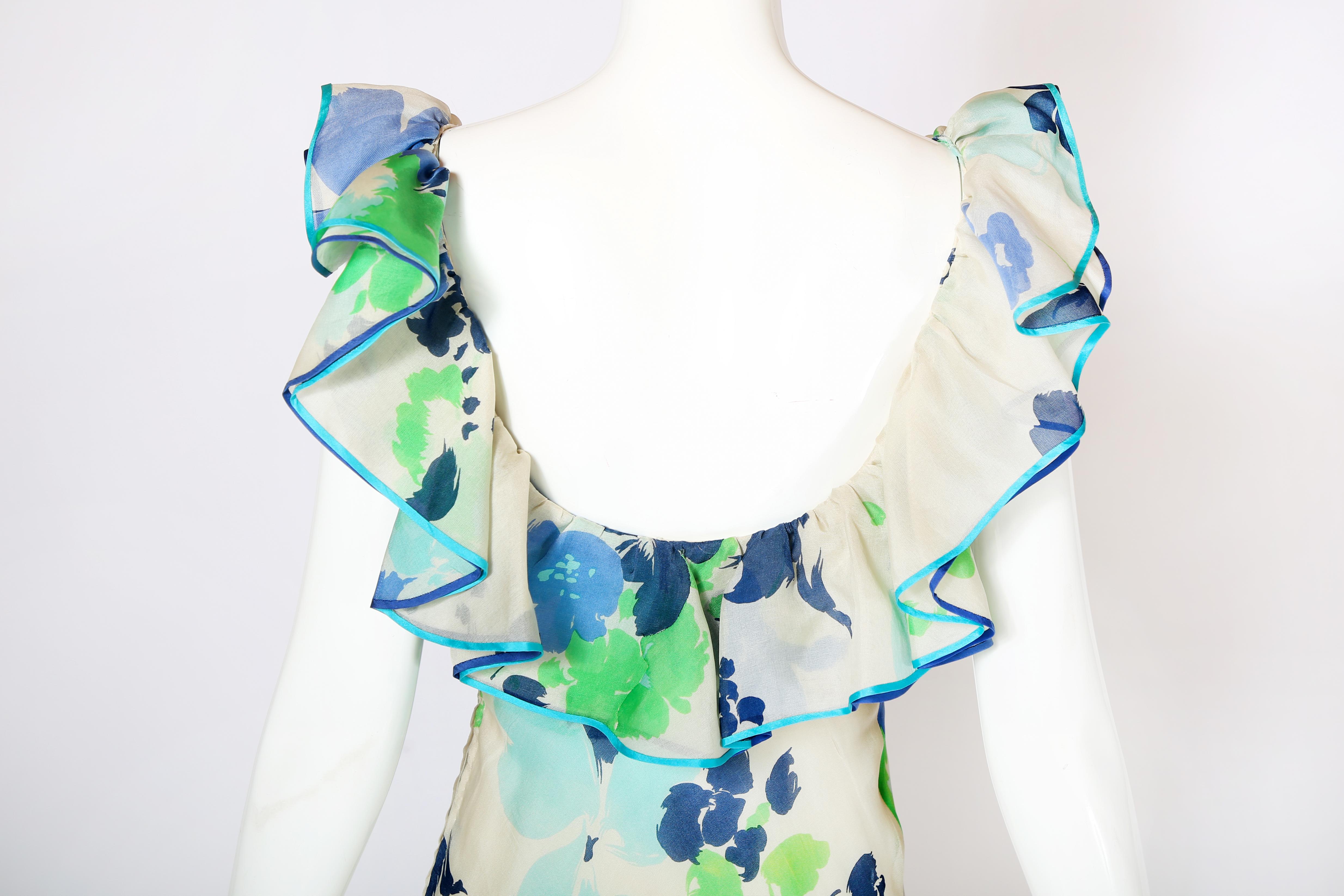 1960's Pierre Balmain Haute Couture Floral Printed Silk Gown No.158143 For Sale 1