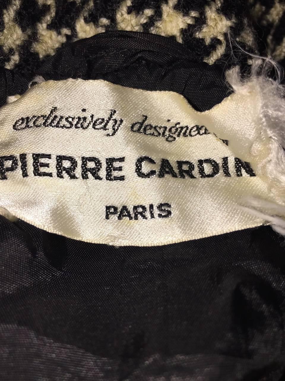 Pierre Cardin -Veste pied-de-poule noire et blanche, à l'esthétique futuriste, années 1960 en vente 5