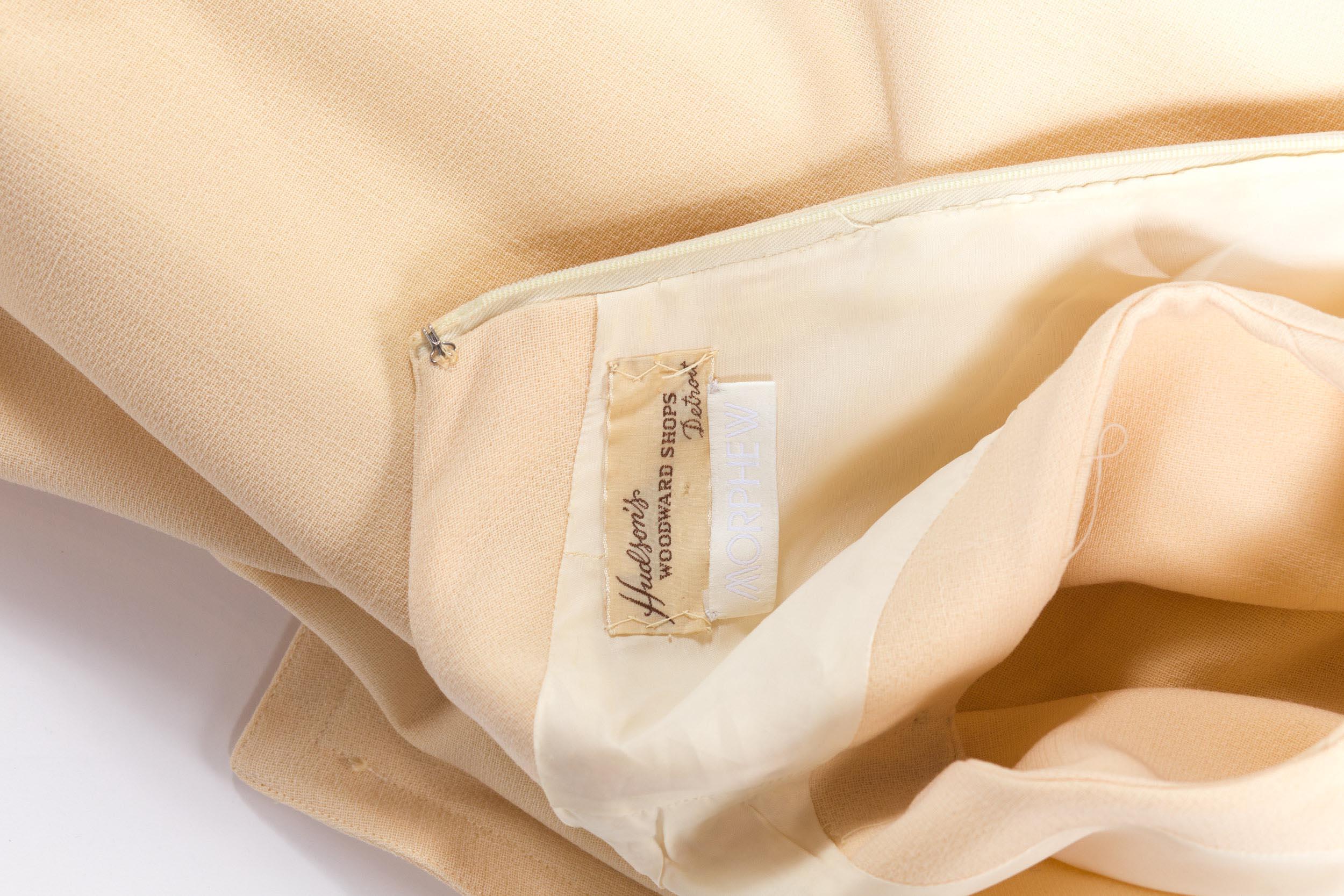PIERRE CARDIN Robe modulaire en laine crème des années 1960 Pour femmes en vente