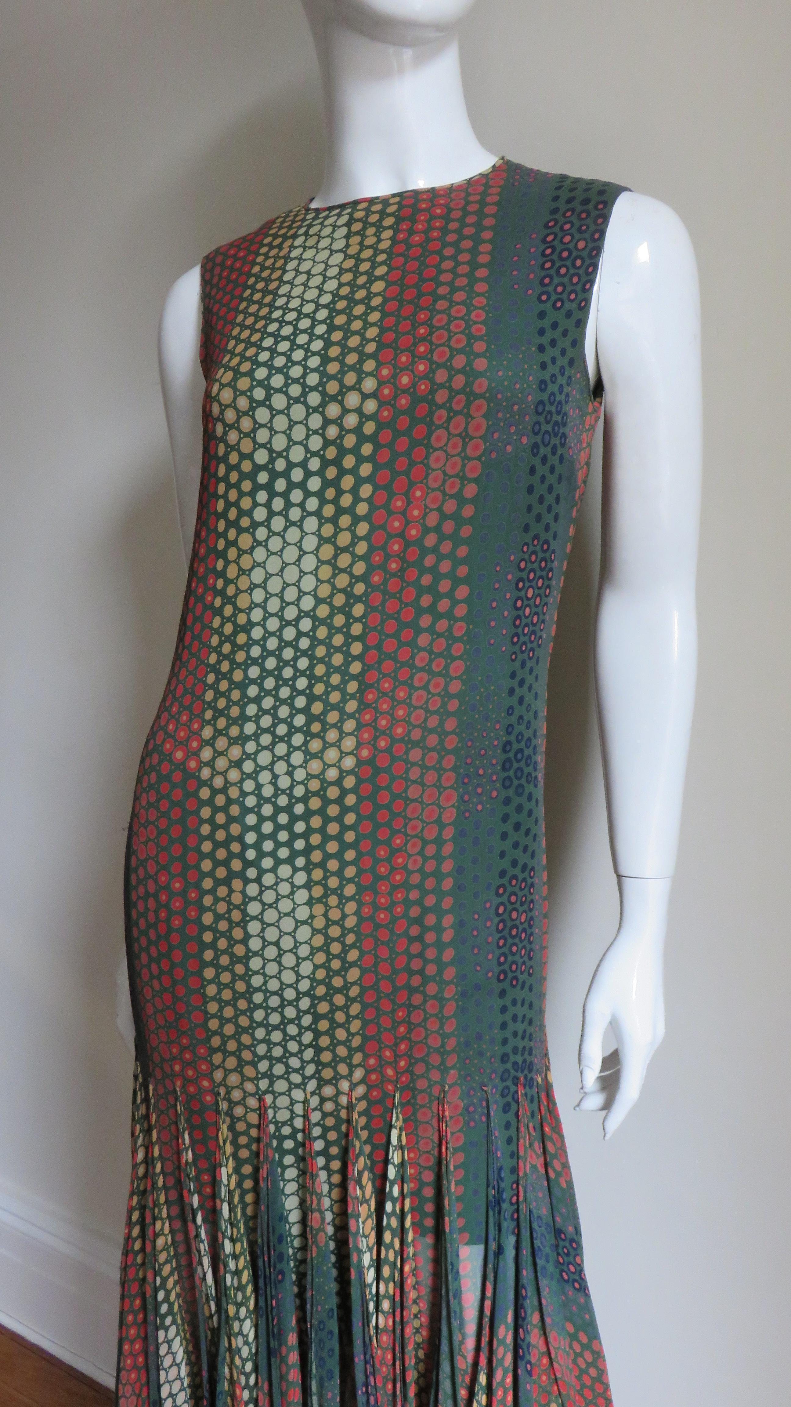 Gris Pierre Cardin 1960s Scarf Hem Dress en vente