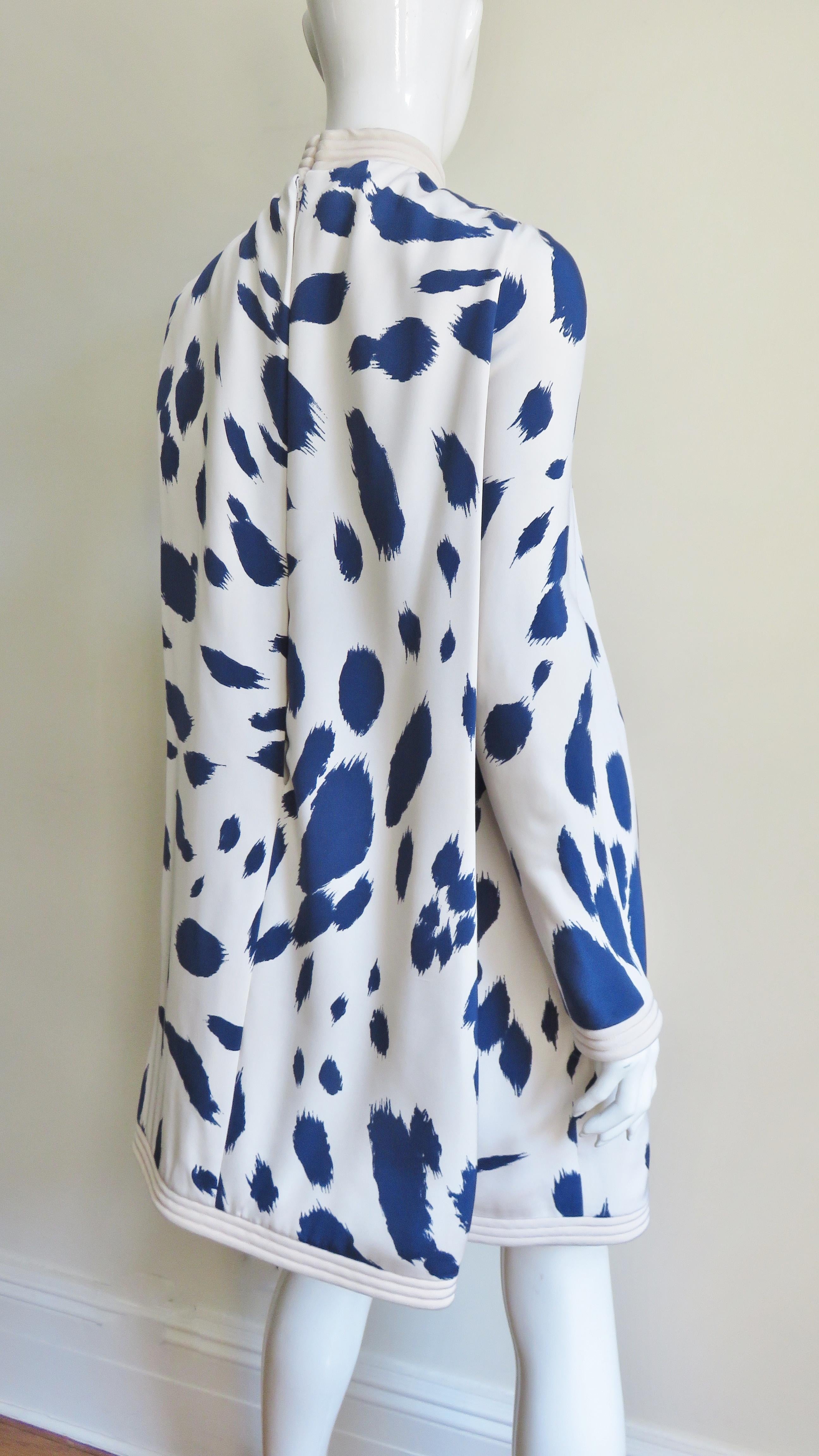 Pierre Cardin Silk Cape Back Dress 1960s For Sale 7