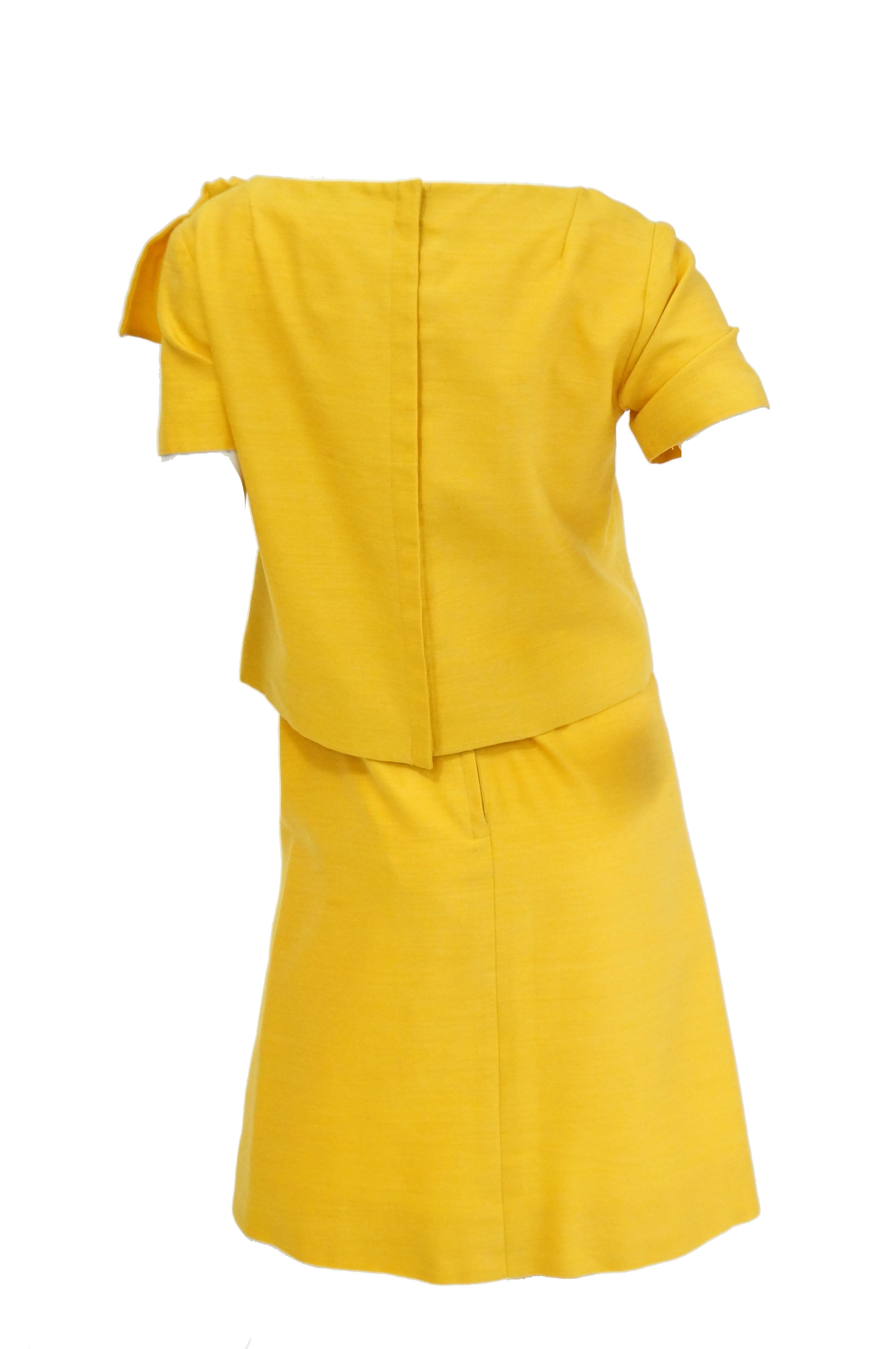  1960s Pierre Cardin Sunshine Yellow Wool Mod Dress In Excellent Condition For Sale In Houston, TX