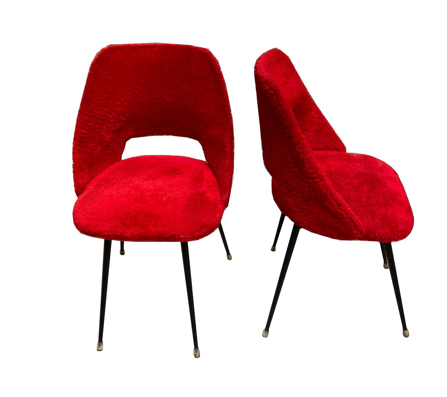 1960s Pierre Guariche Style Red Furry Fabric French Chairs In Good Condition In Naples, IT