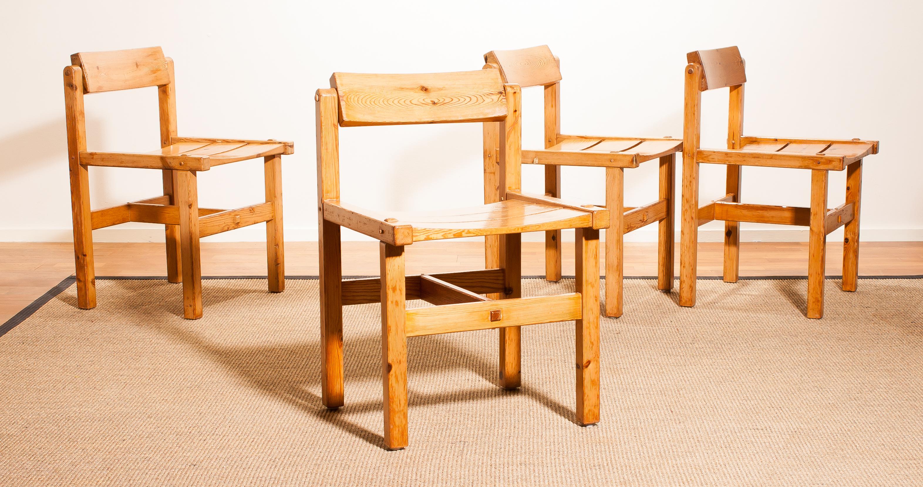 1960s, Pine Set of Four Chairs by Edvin Helseth, Norway 7
