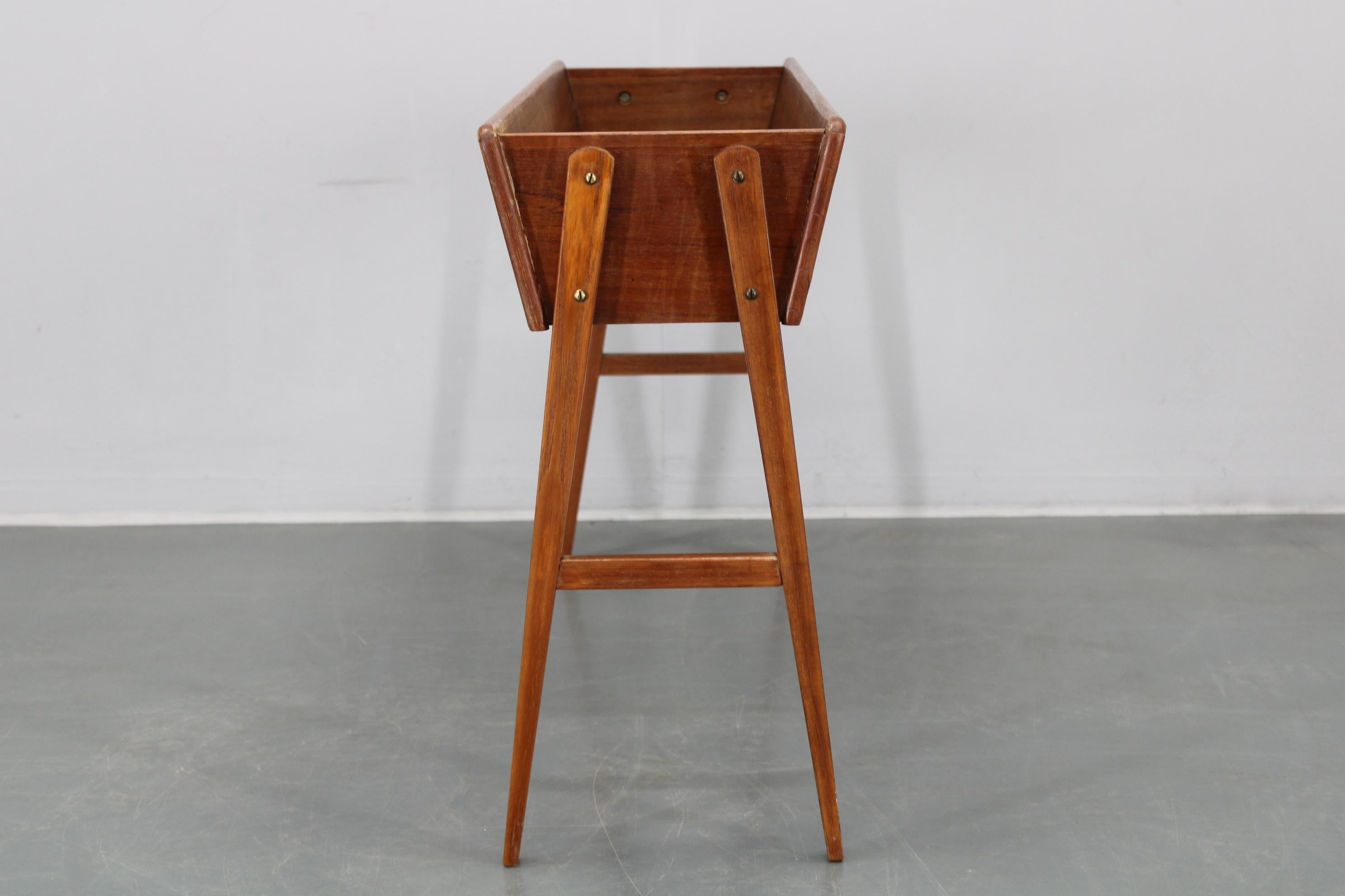 Danish 1960s Pine Tree Planter Holder Stand , Denmark For Sale