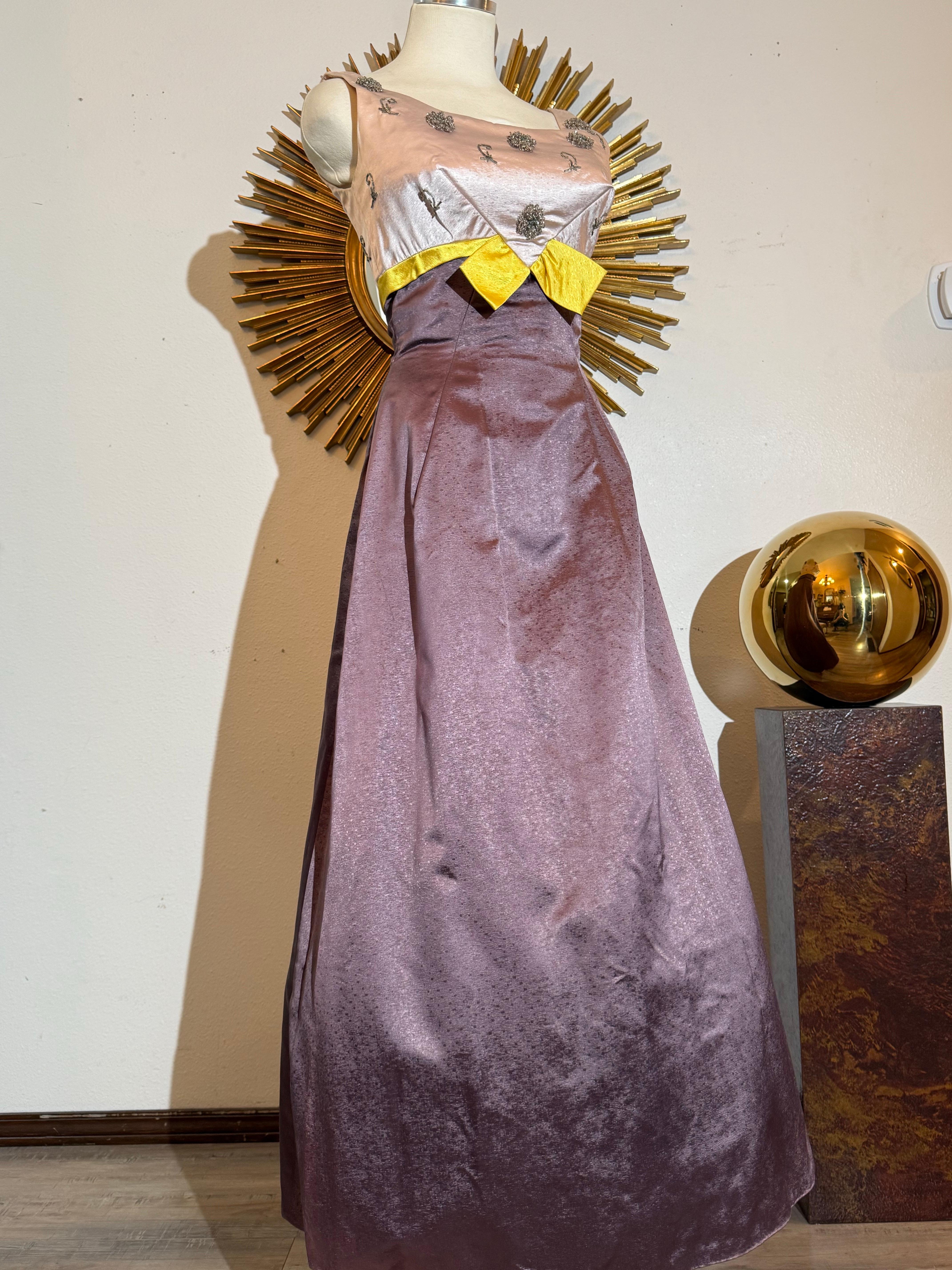 1960s Pink & Aubergine Silk Satin Gown w Beaded Structured Bust & Yellow Accent In Good Condition For Sale In Gresham, OR