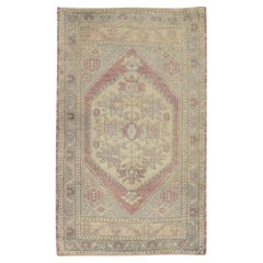 1960s Pink 
Beige Vintage Turkish Mini Rug 2
1" X 3
1"