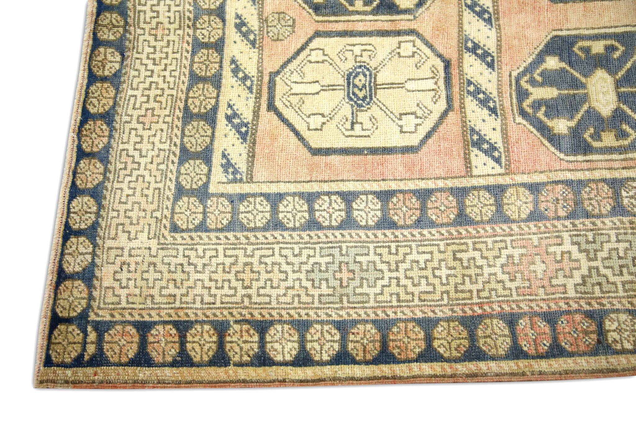 Tribale Tappeto turco vintage rosa e blu degli anni '60, 4'3