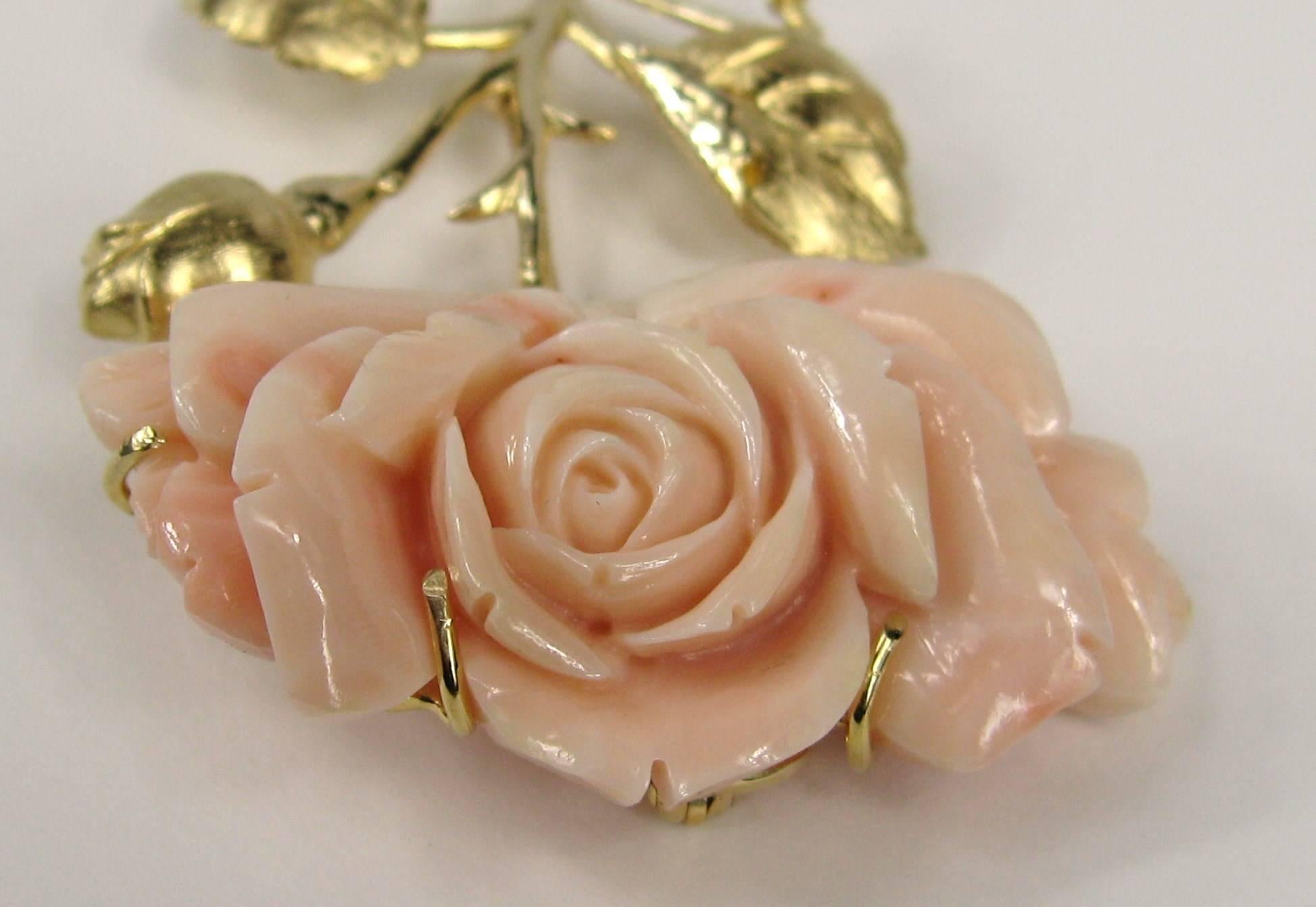 1960s Pink Coral 14 Karat Gold Diamond Rose Brooch Pin In Good Condition For Sale In Wallkill, NY
