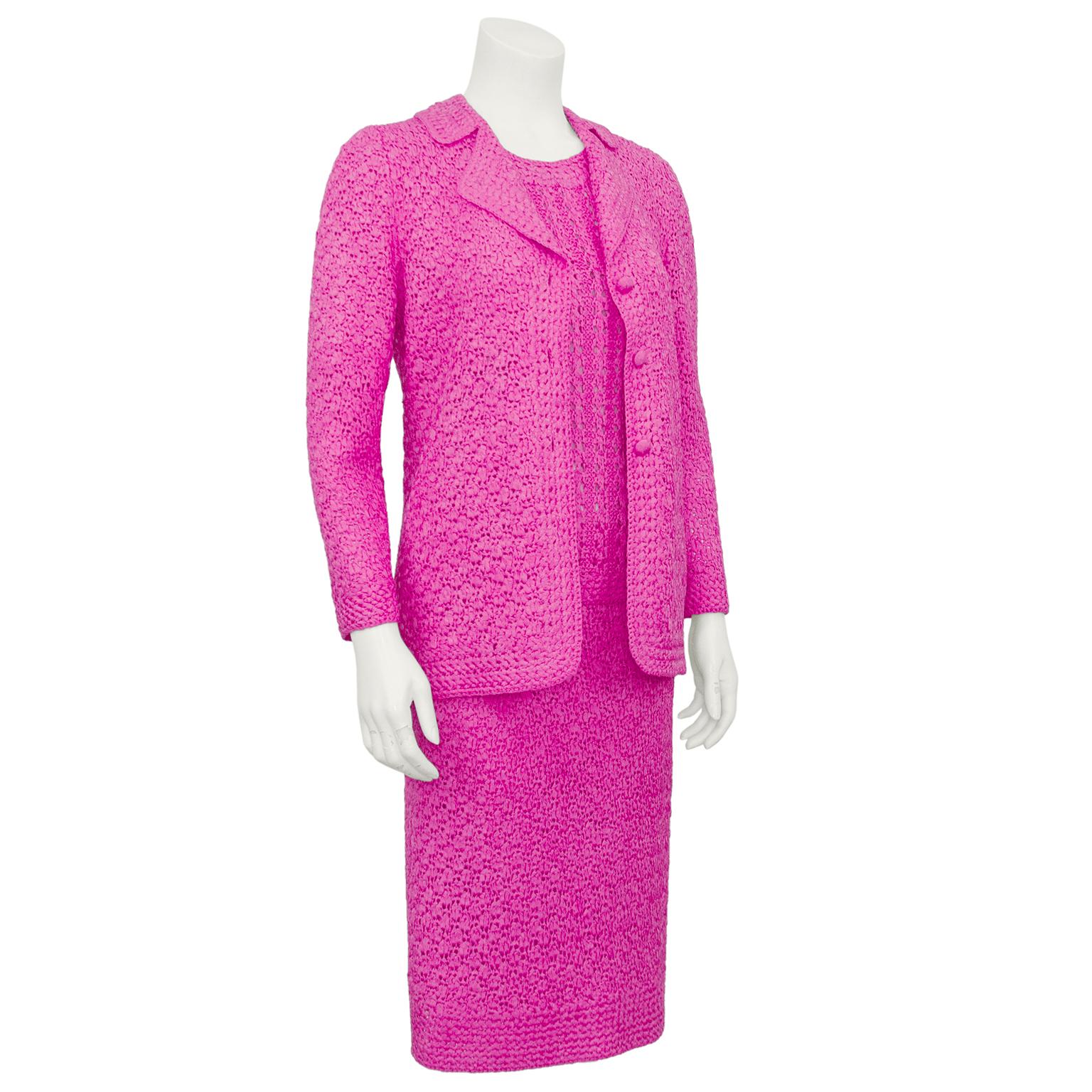 1960s Pink Crochet 3 Piece Skirt Suit In Good Condition For Sale In Toronto, Ontario