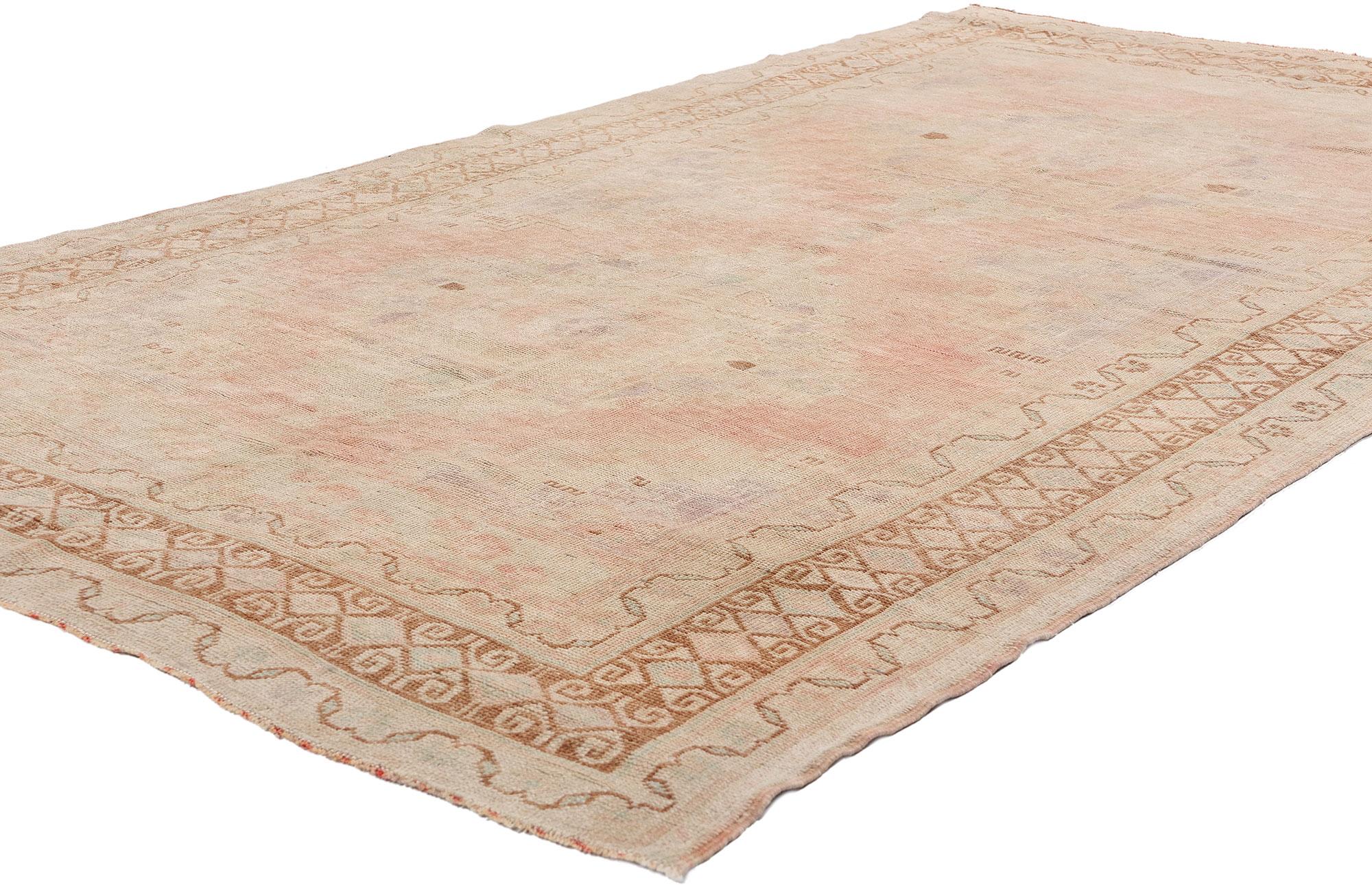 1960's Pink Turkish Oushak Carpet with Modern Style For Sale 1