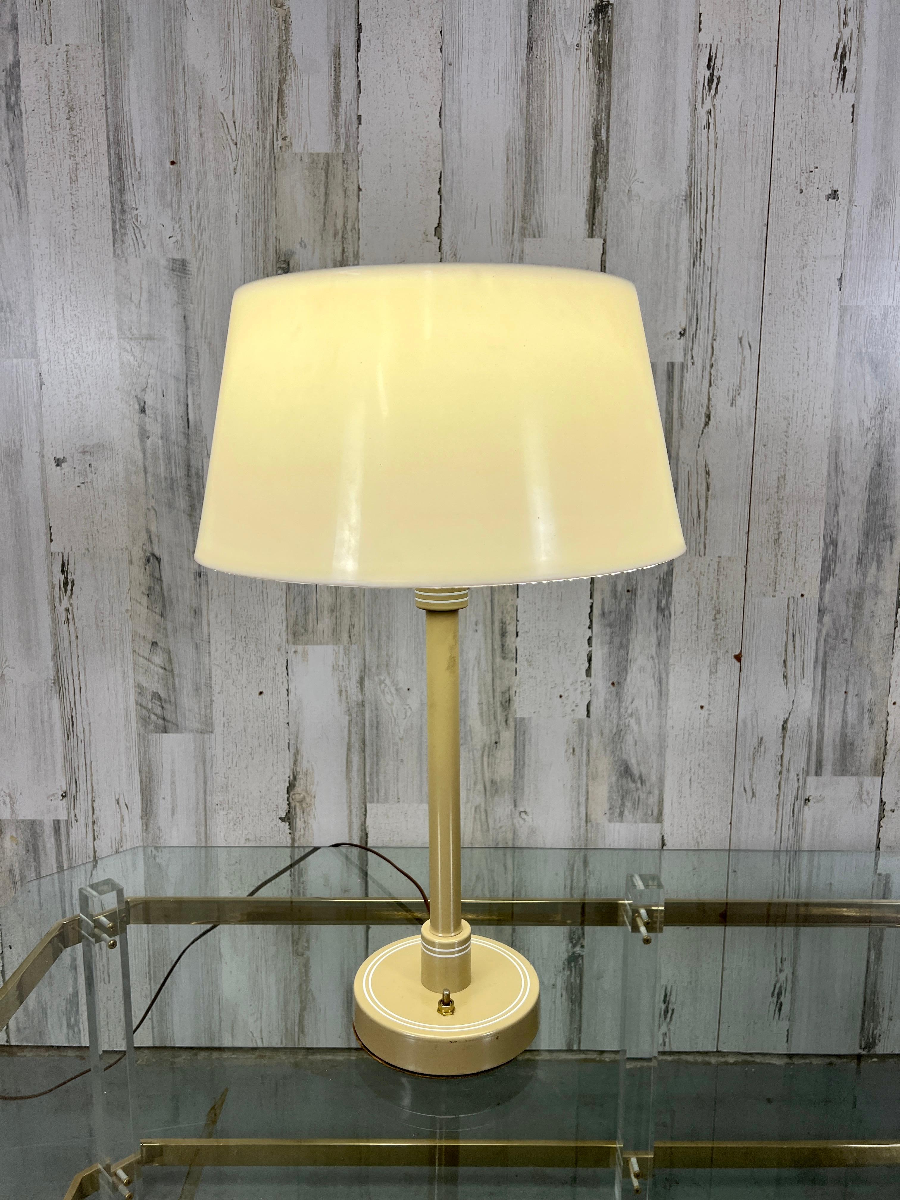 1960s Plastic Drum Shade Table Lamp For Sale 4