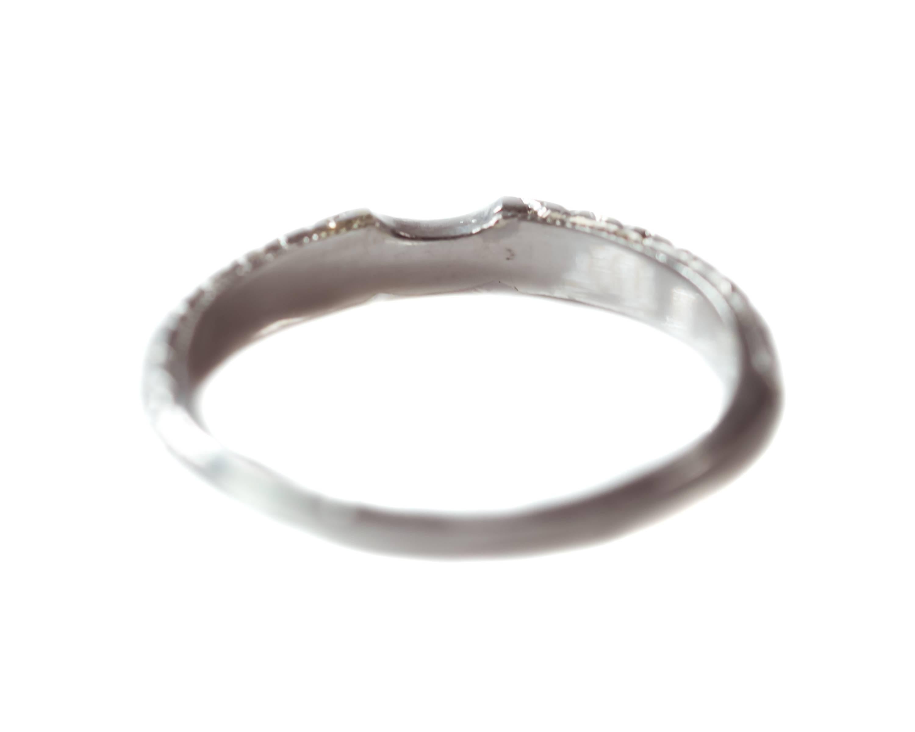 Retro 1960s Platinum Curved Wedding Band Ring