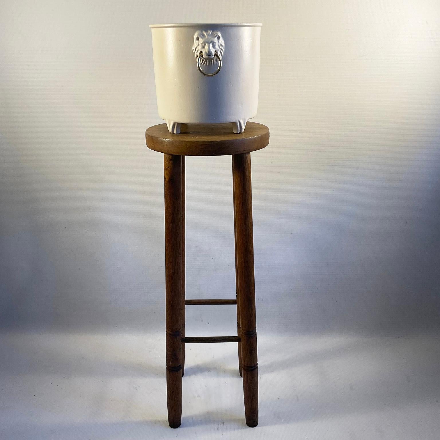 1960s Pol Chambost Ceramic Planter or Flowerpot Decorated with Two Lion Heads In Good Condition For Sale In London, GB