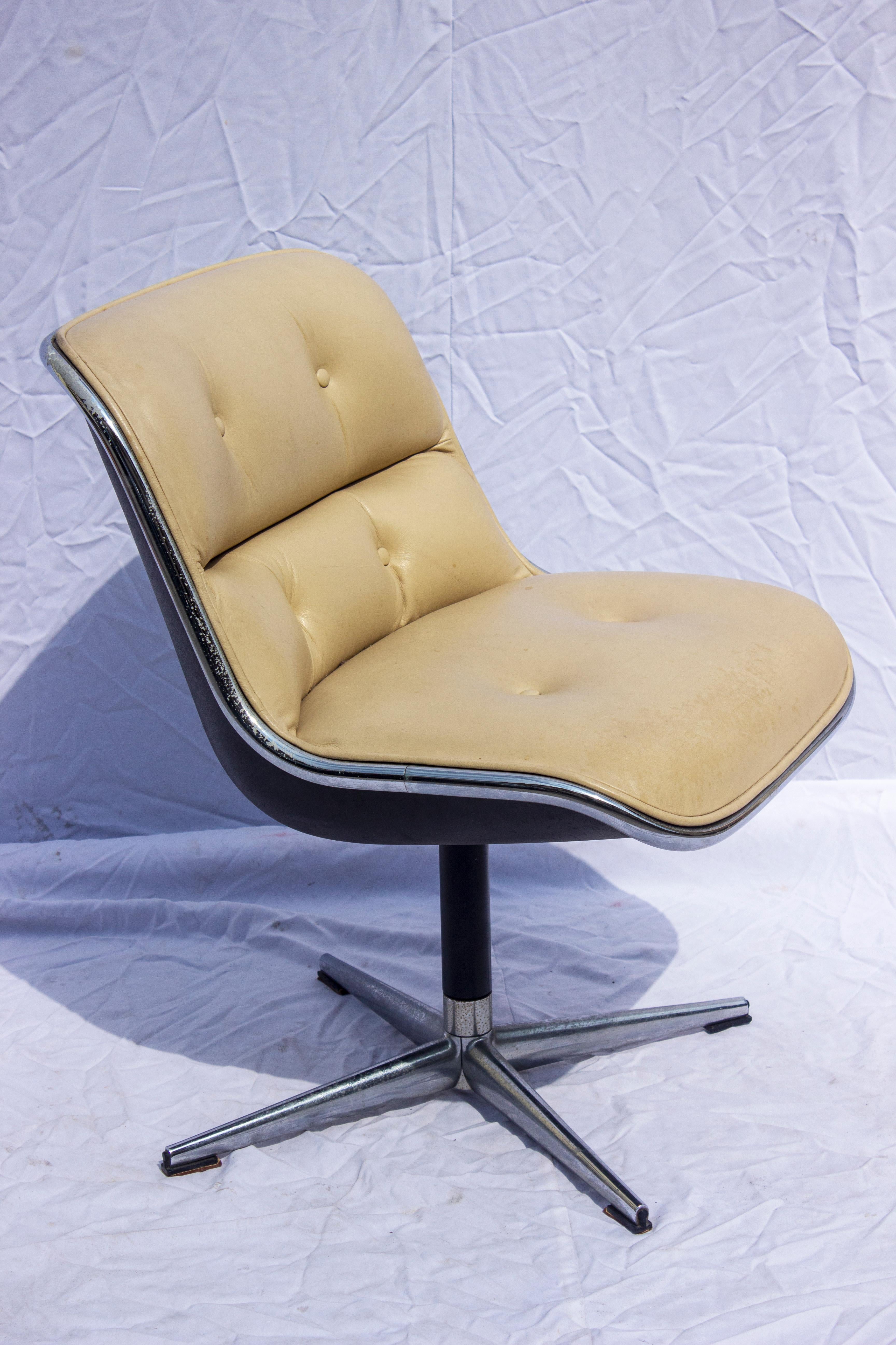 Leather 1960s Pollock Executive Chair by Charles Pollock for Knoll For Sale