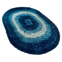 1960s Pop Art British Finlandia Wool Rya Blue Oval Rug by Broadloom Carpets Ltd