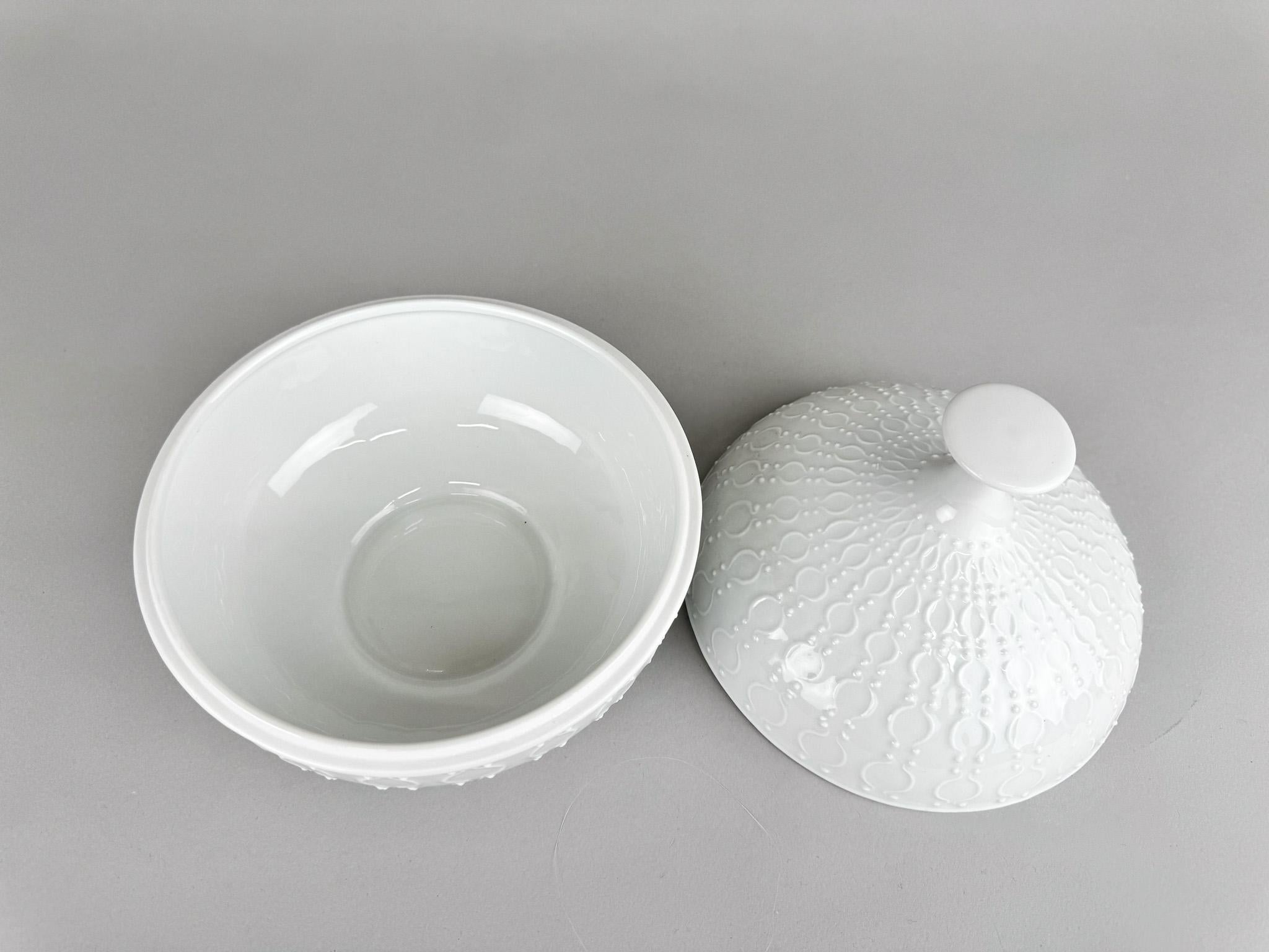 1960s Porcelain Box by Wallendorf, Germany For Sale 5