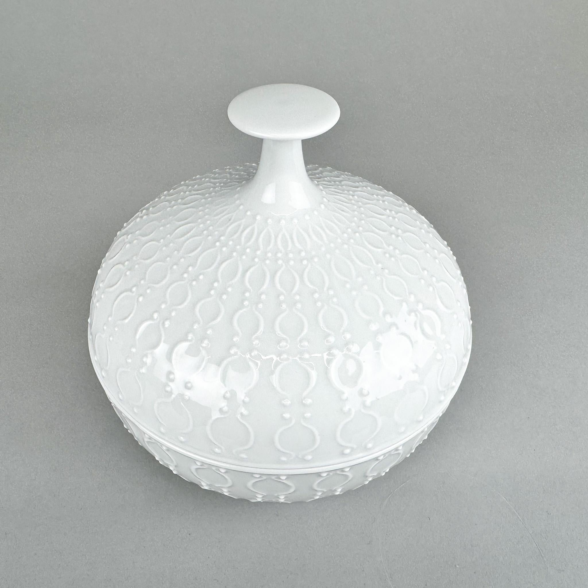 20th Century 1960s Porcelain Box by Wallendorf, Germany For Sale