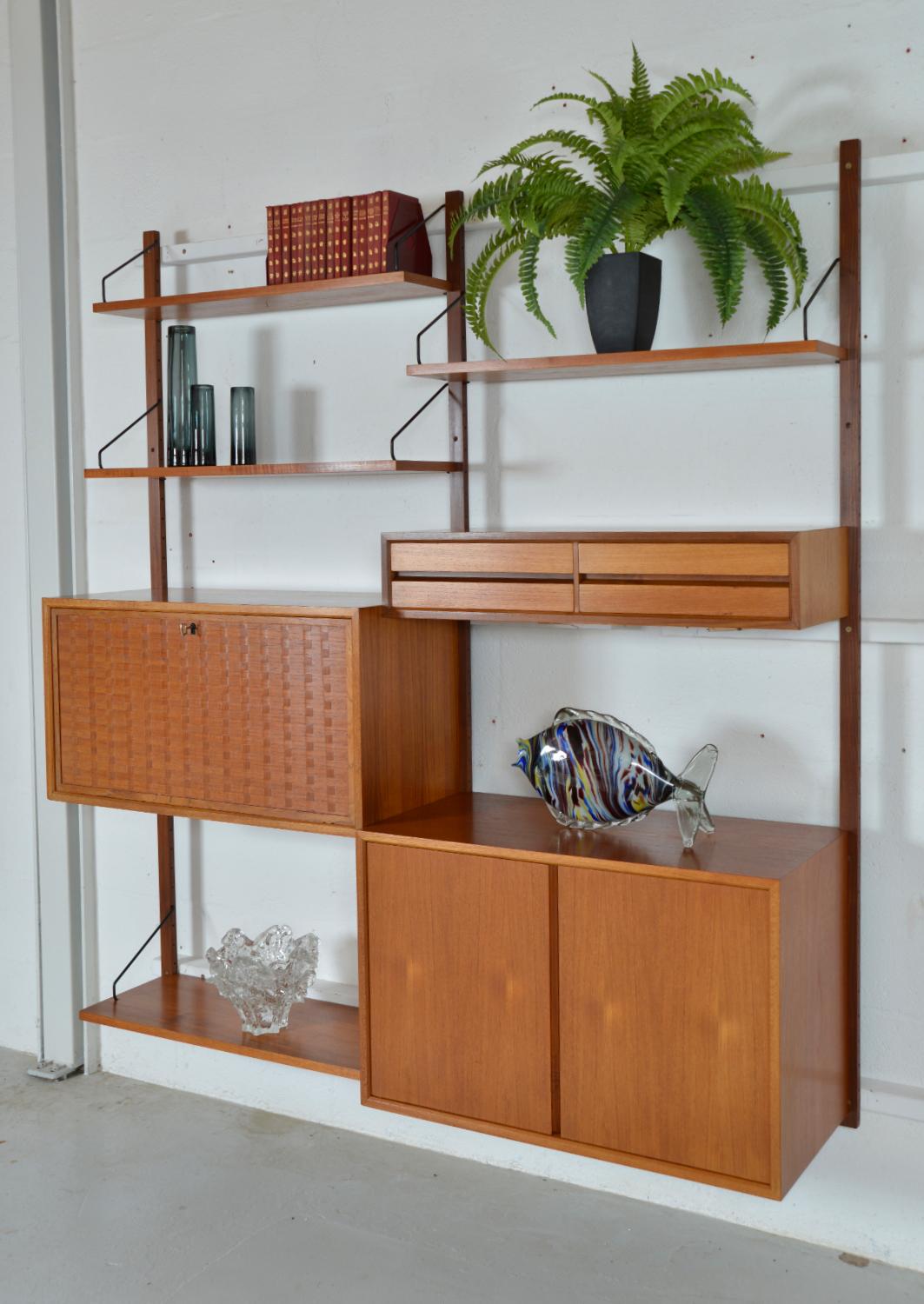 1960s Poul Cadovius Modular Teak 2-Bay Danish Royal System Wall Unit Shelving 2
