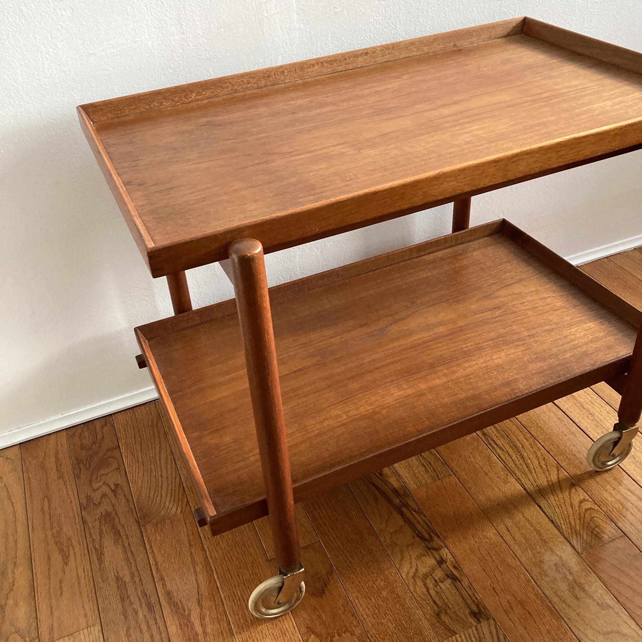 Mid-20th Century 1960's Poul Hundevad Expandable Teak Bar Cart Trolley