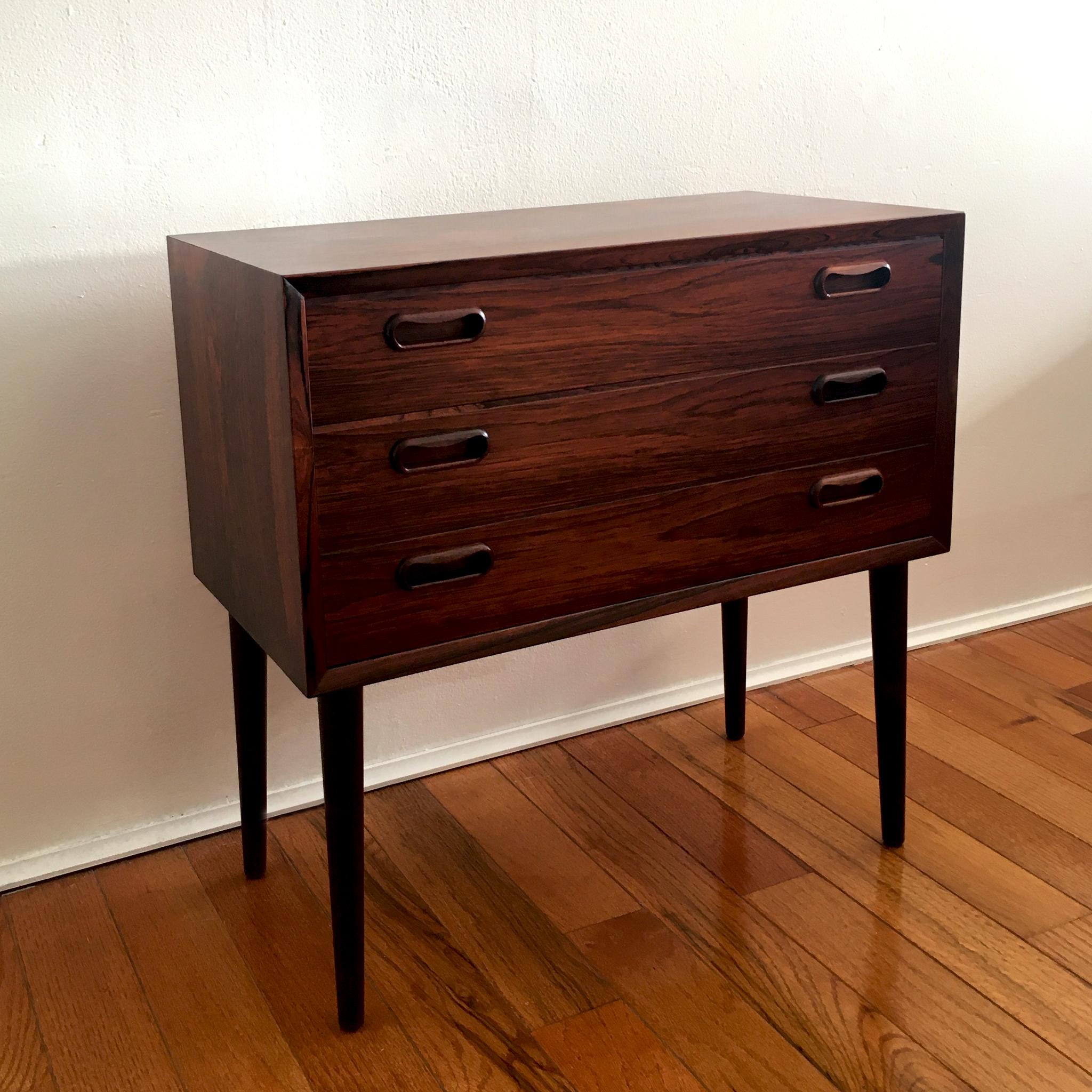 Mid-Century Modern 1960's Poul Hundevad Style Danish Rosewood Petite Side Chest