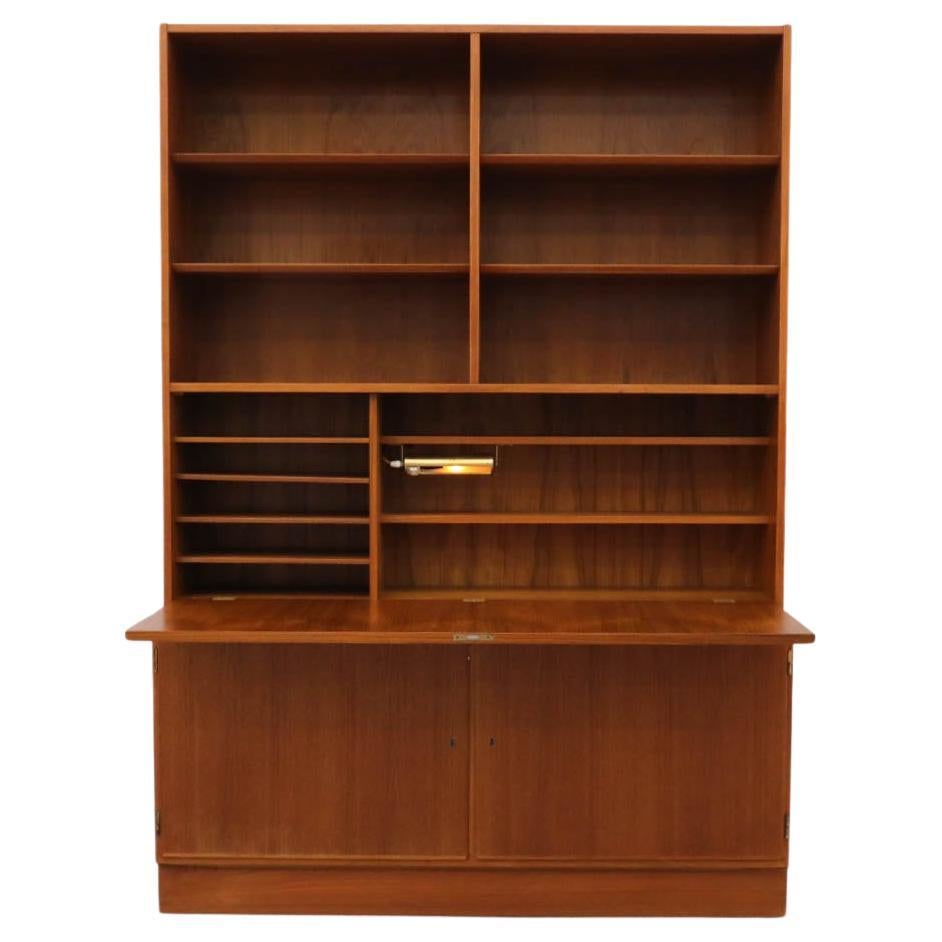1960s Poul Hundevad Two Tiered Teak Cabinet with Shelves Bookcase, Desk, 
Light