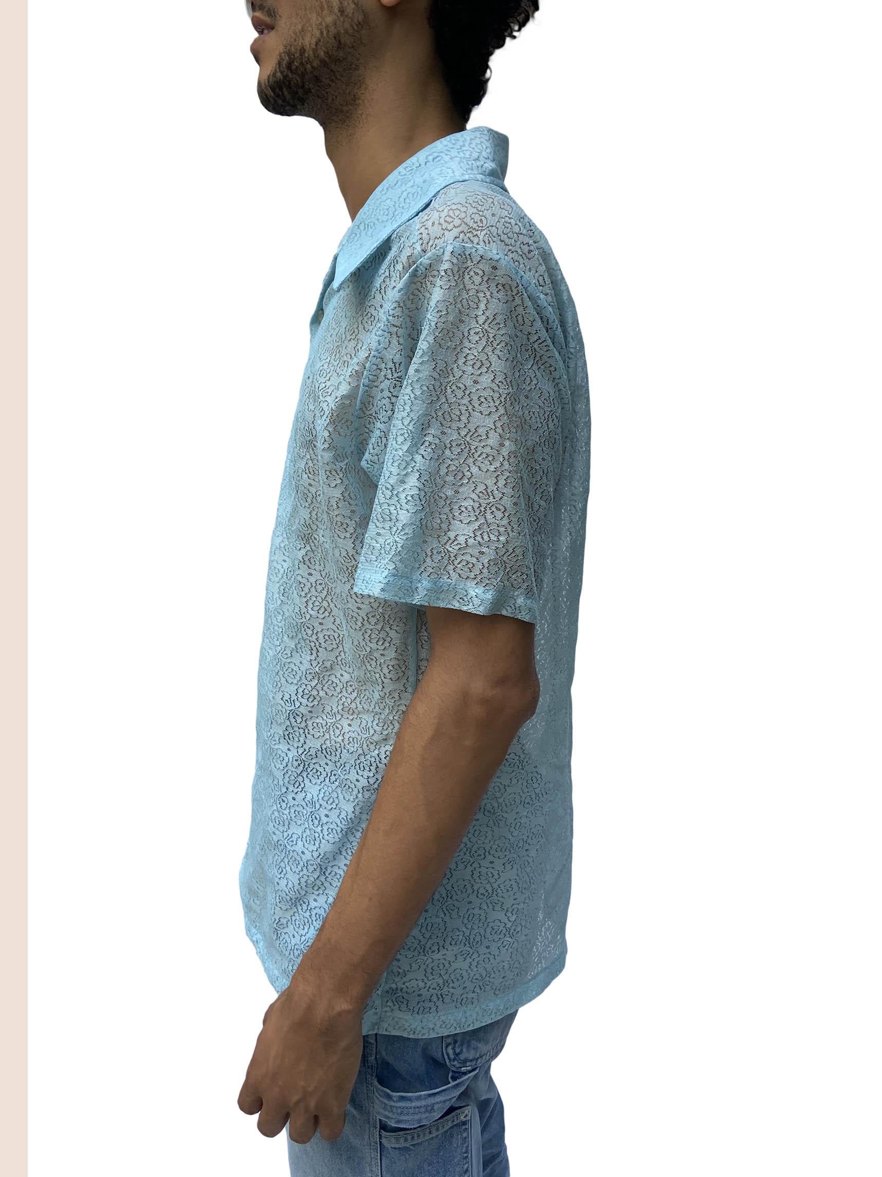 A Maxino California Design 1960S Powdered Blue Polyester Lace Men's Short Sleeve Shirt 