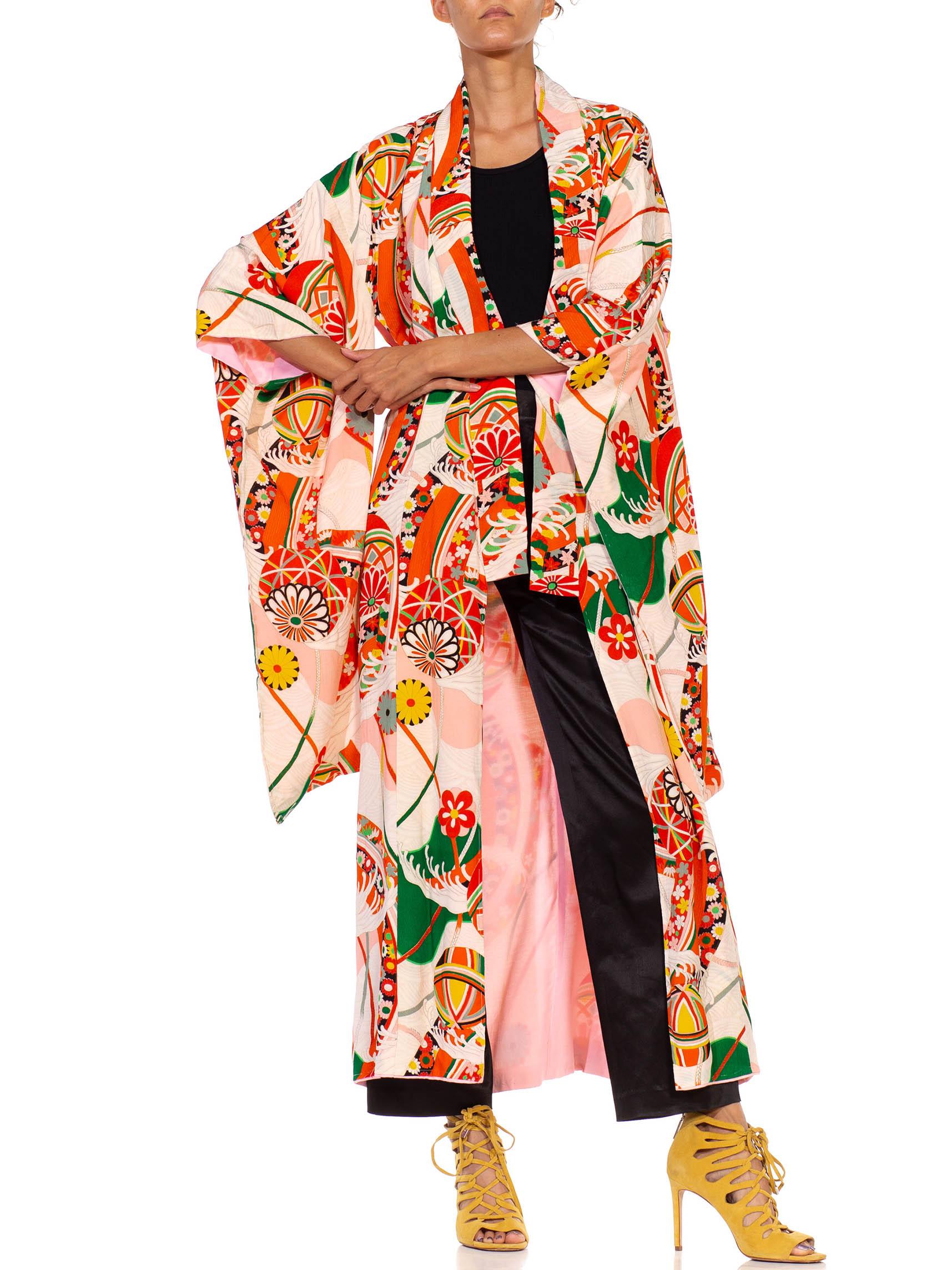 1960S Printed & Peach Silk Spring Festival Japanese Kimono For Sale 2