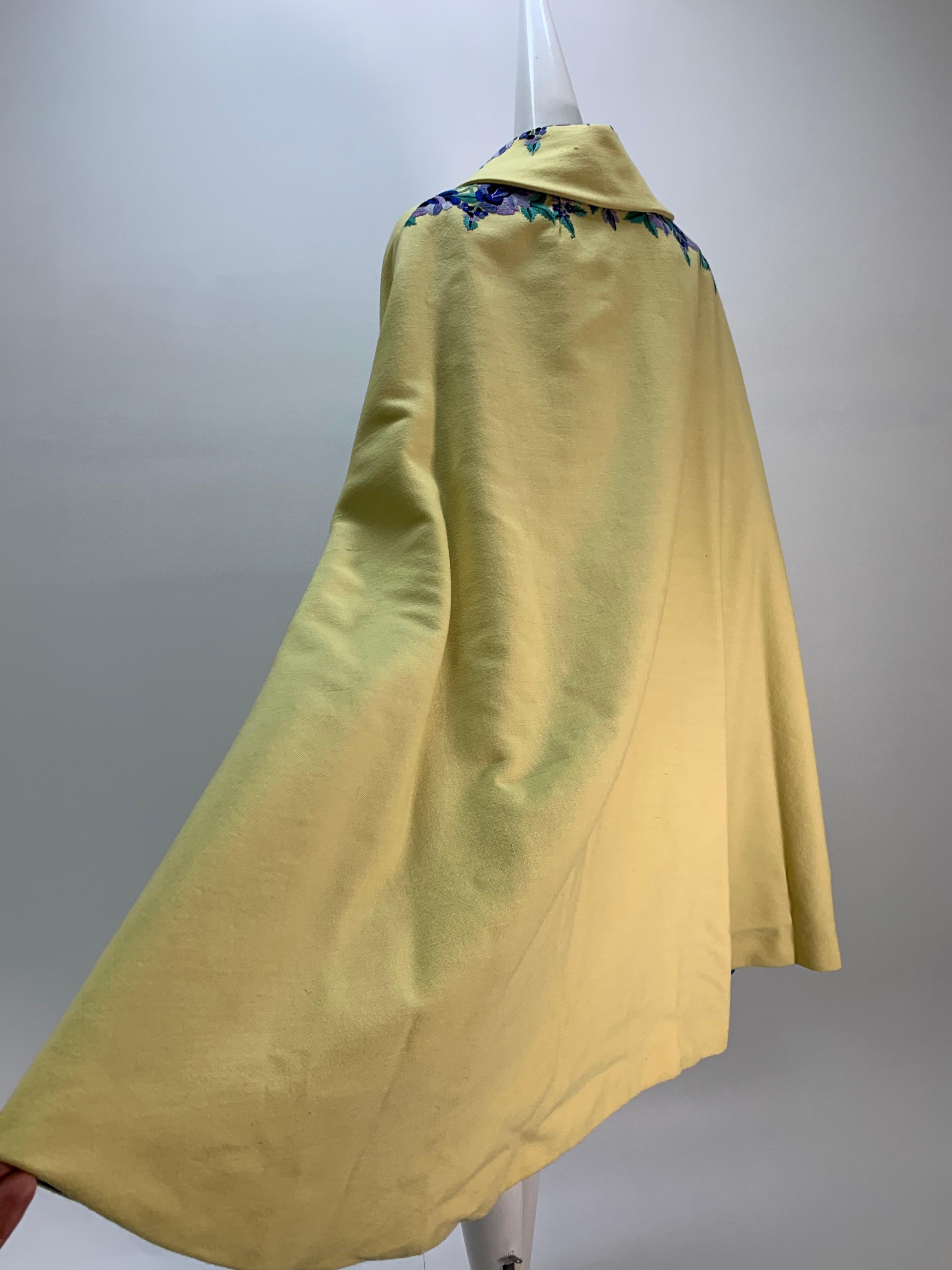 Women's 1960s Profils Du Monde Citrine Wool Swing Coat W/ Crewel Floral Embroidery Front For Sale