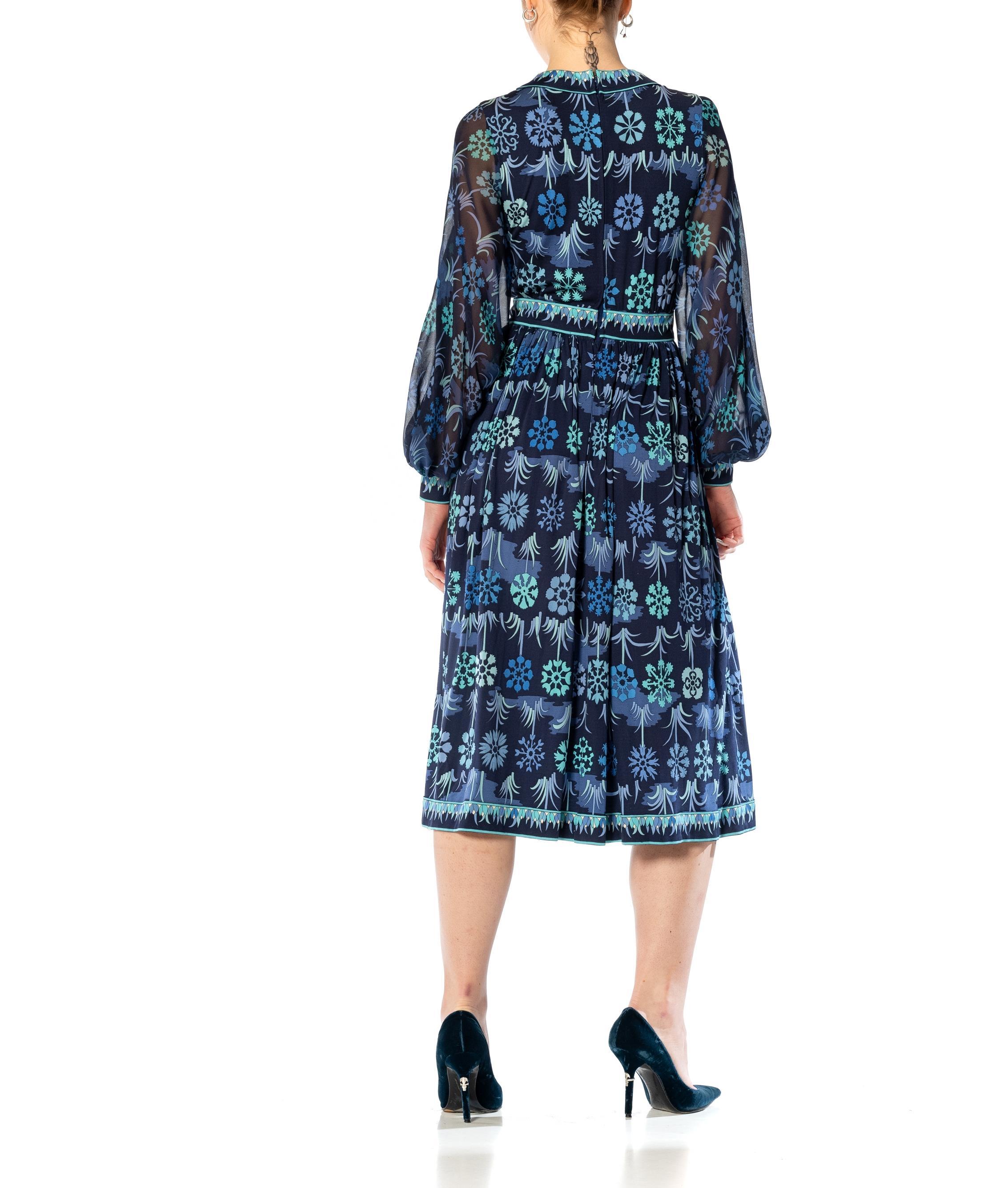 1960S PUCCI Style Mixed Blues Silk Jersey Dress With Chiffon Sleeves & Couture For Sale 11