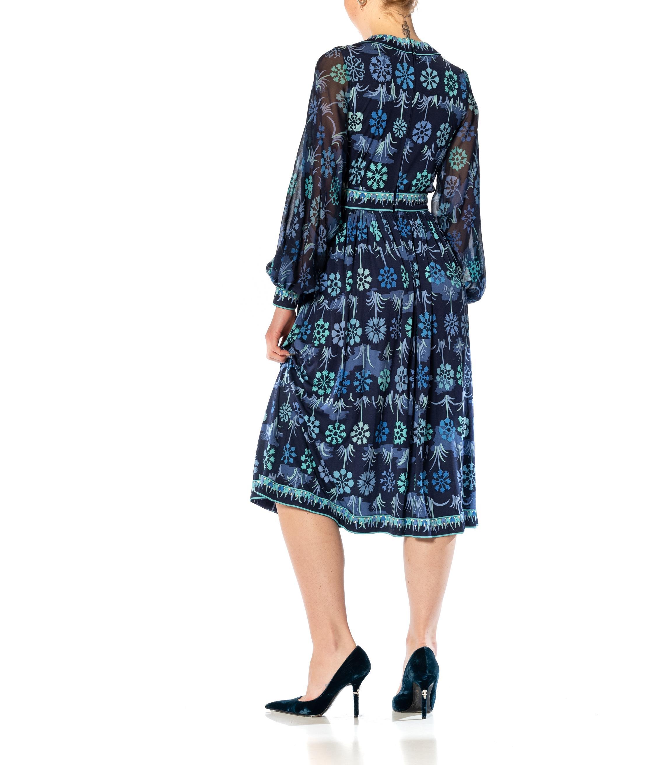1960S PUCCI Style Mixed Blues Silk Jersey Dress With Chiffon Sleeves & Couture  For Sale 2