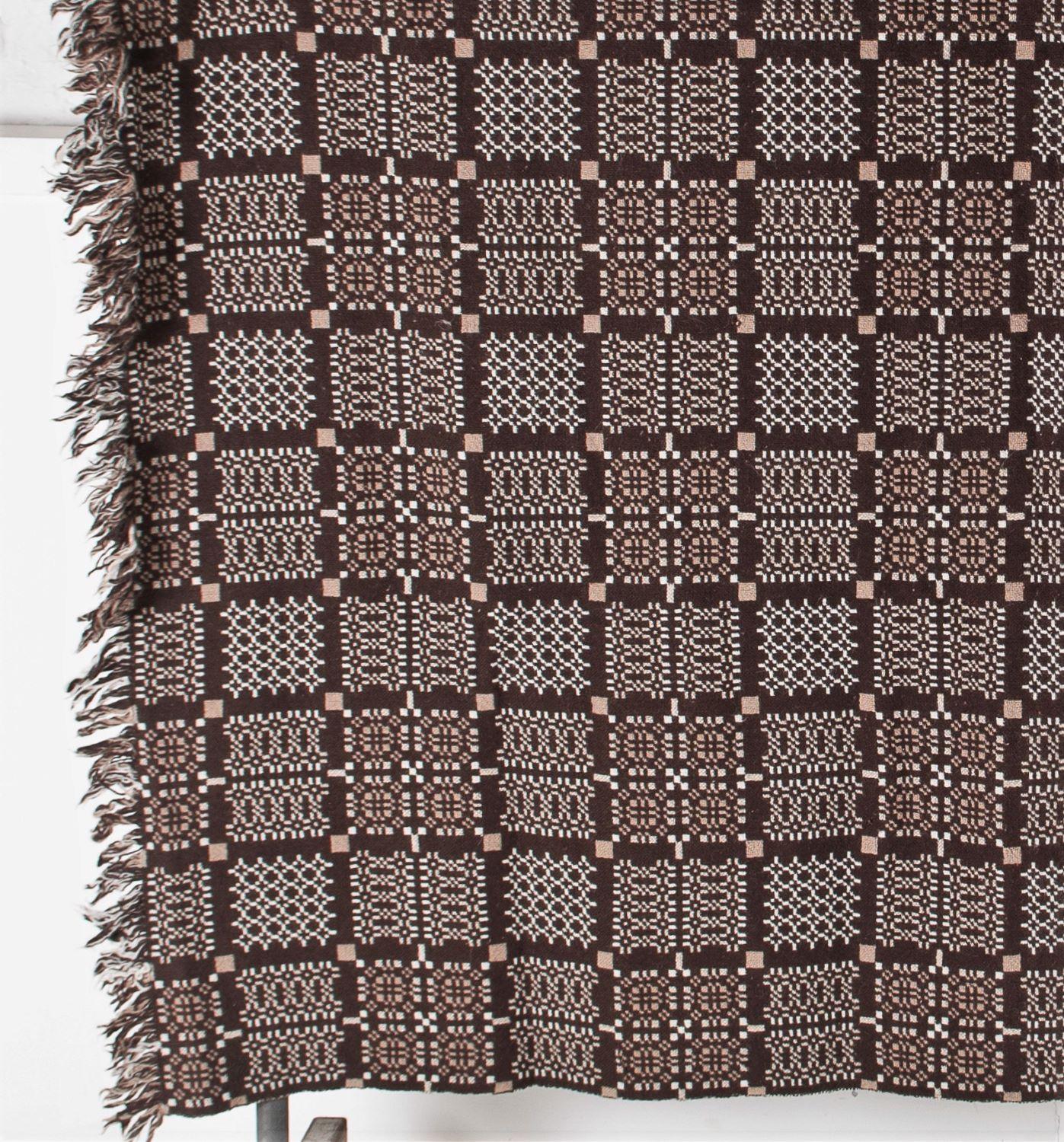 20th Century 1960s Pure Welsh Wool Tapestry Blanket in a Dark Brown and Cream Colourway