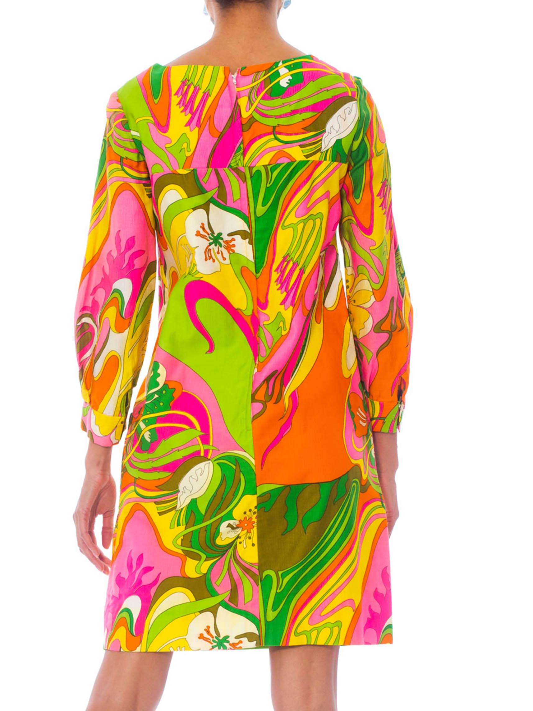 1960'S Pyschedelic Floral Cotton Long Sleeve Mod Dress With Pockets For Sale 1