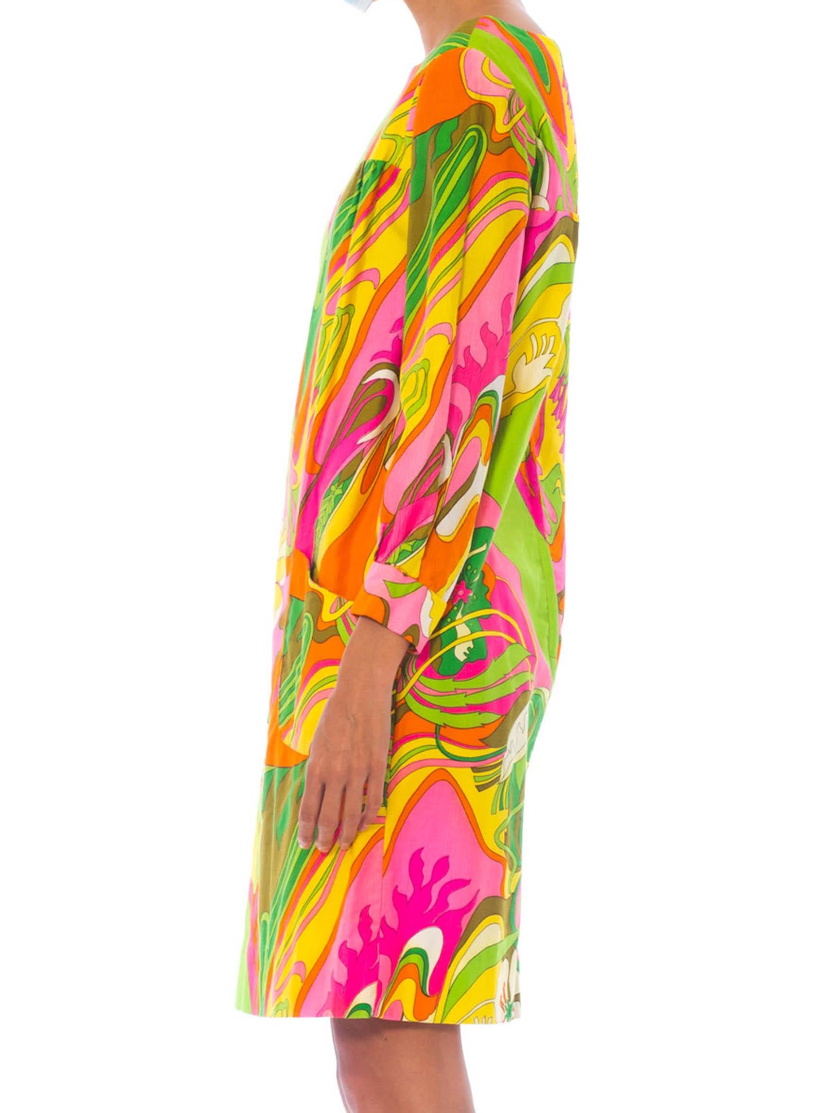 1960'S Pyschedelic Floral Cotton Long Sleeve Mod Dress With Pockets For Sale 2