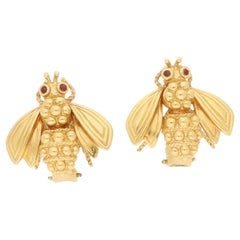 Vintage 1960s Queen Bee with Ruby Eyes Earrings in Yellow Gold
