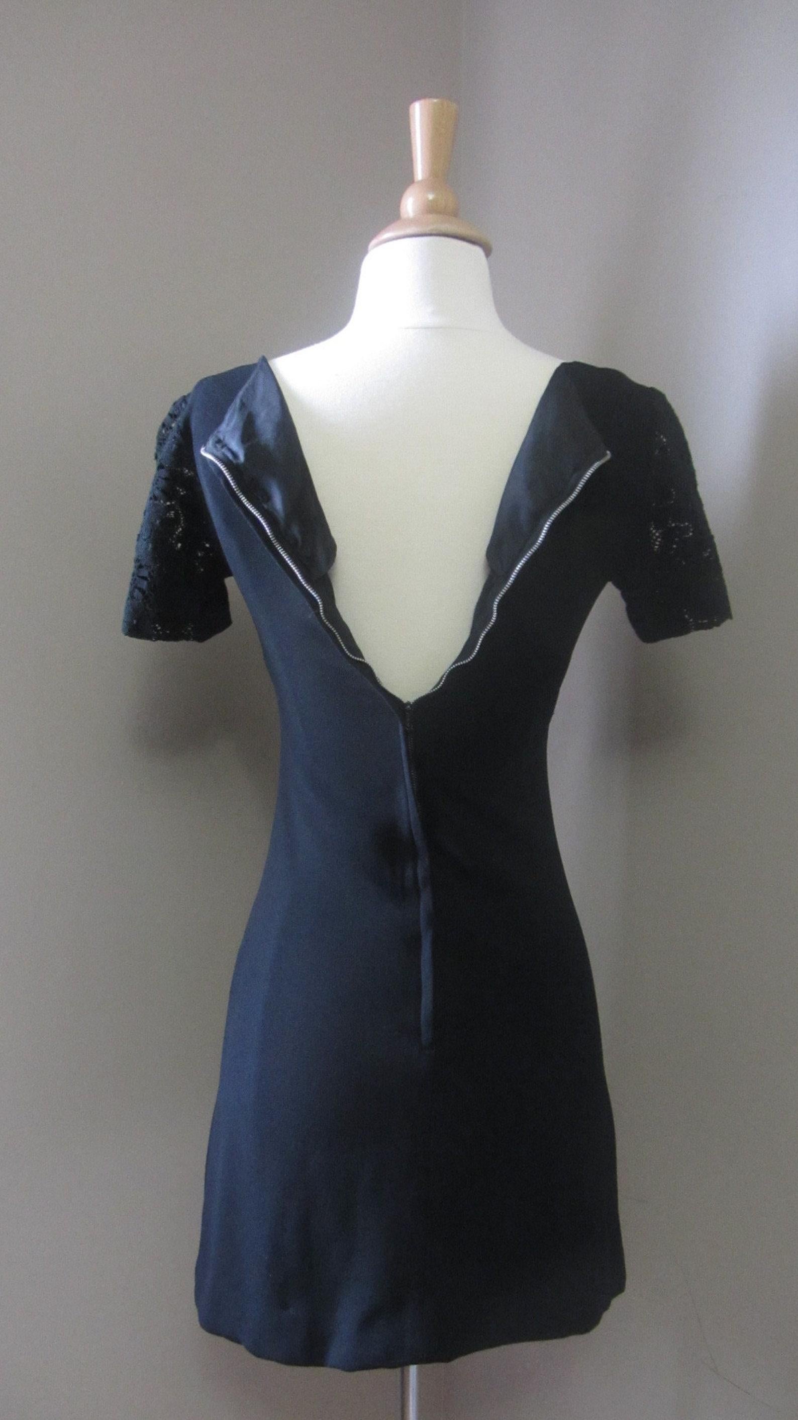 1960s Radley of London black mini dress For Sale 2