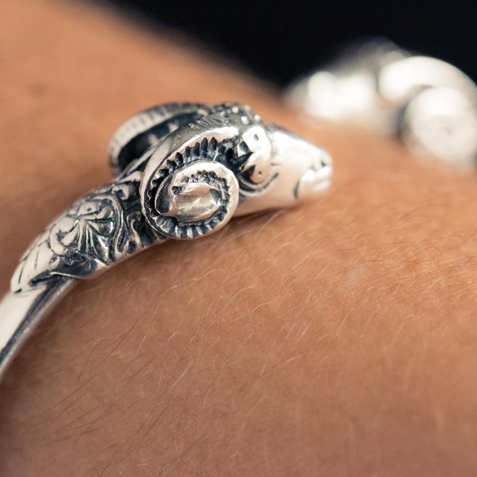 Women's 1960s Rams Head Silver Bangle Bracelet