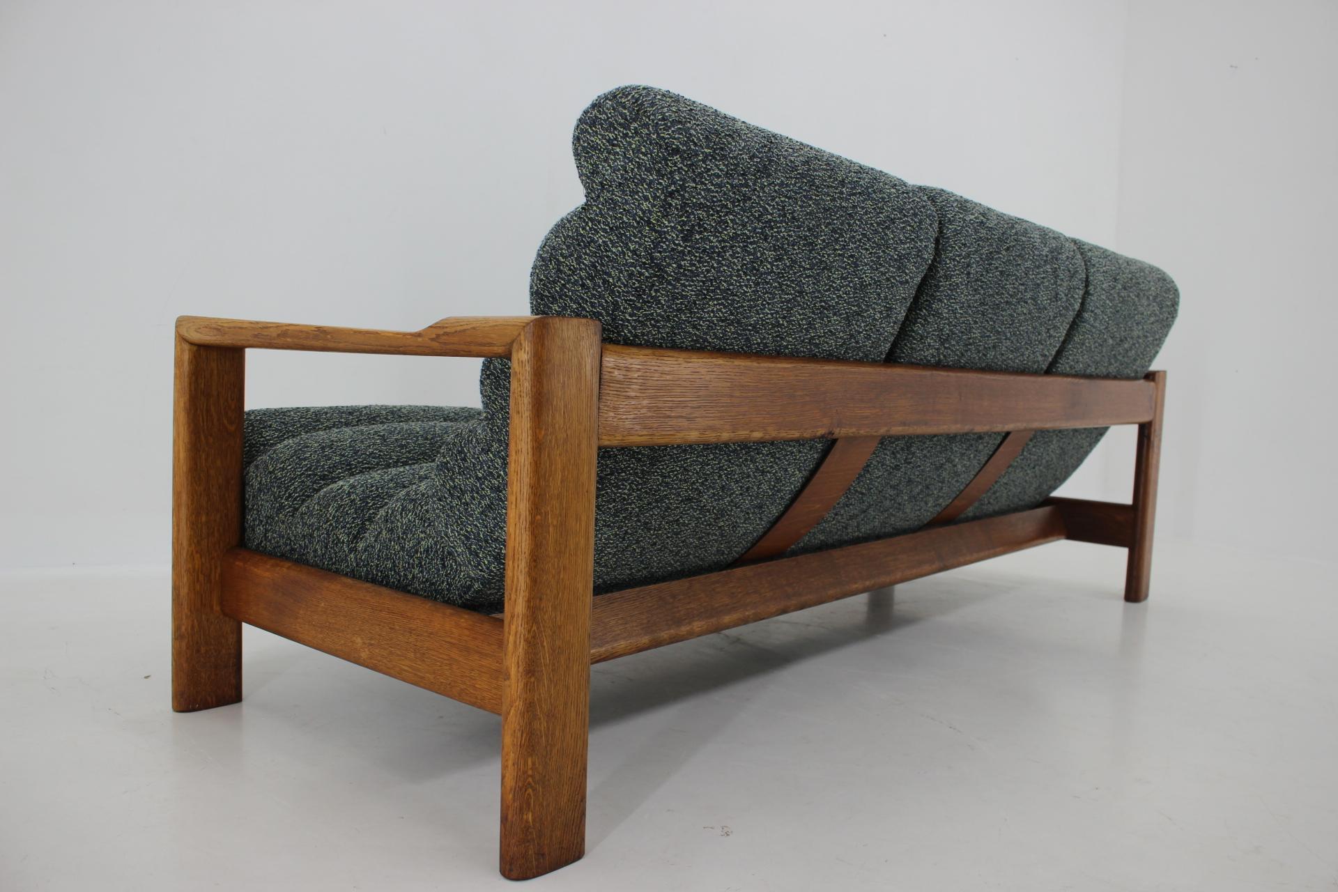1960s Rare 3-Seater Oak Sofa, Finland For Sale 4