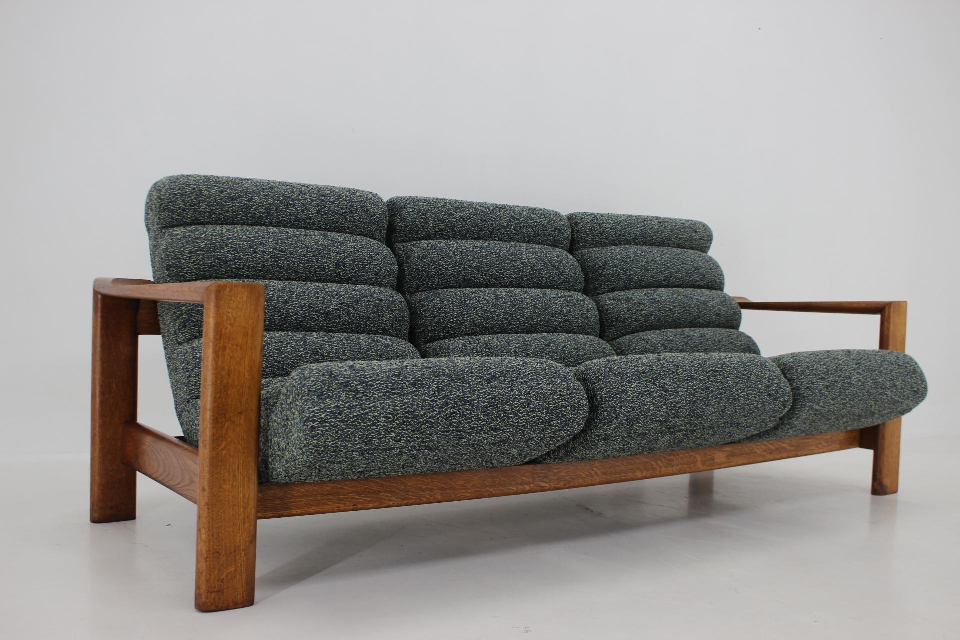 Finnish 1960s Rare 3-Seater Oak Sofa, Finland For Sale