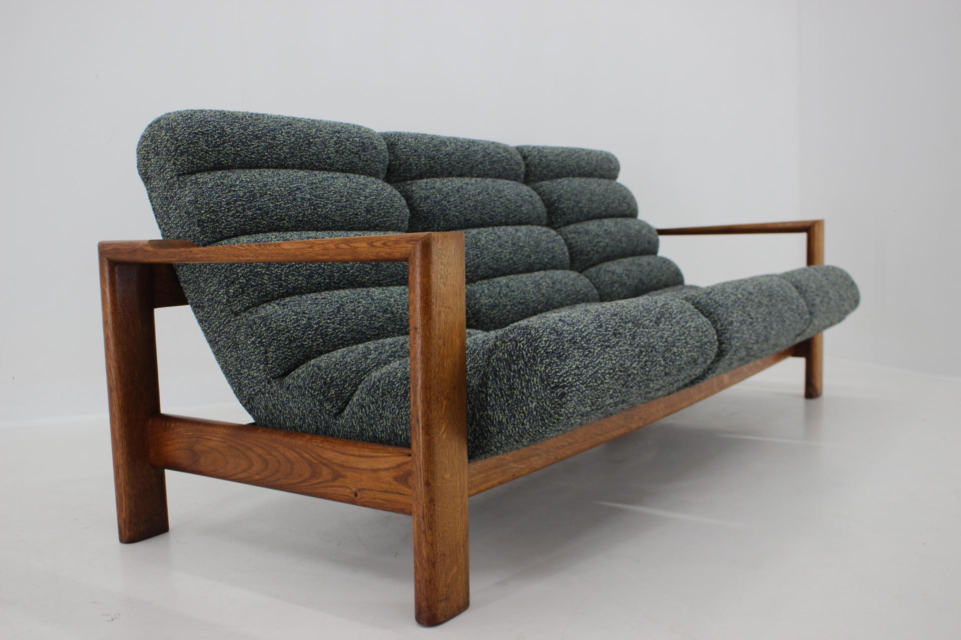 Mid-20th Century 1960s Rare 3-Seater Oak Sofa, Finland For Sale