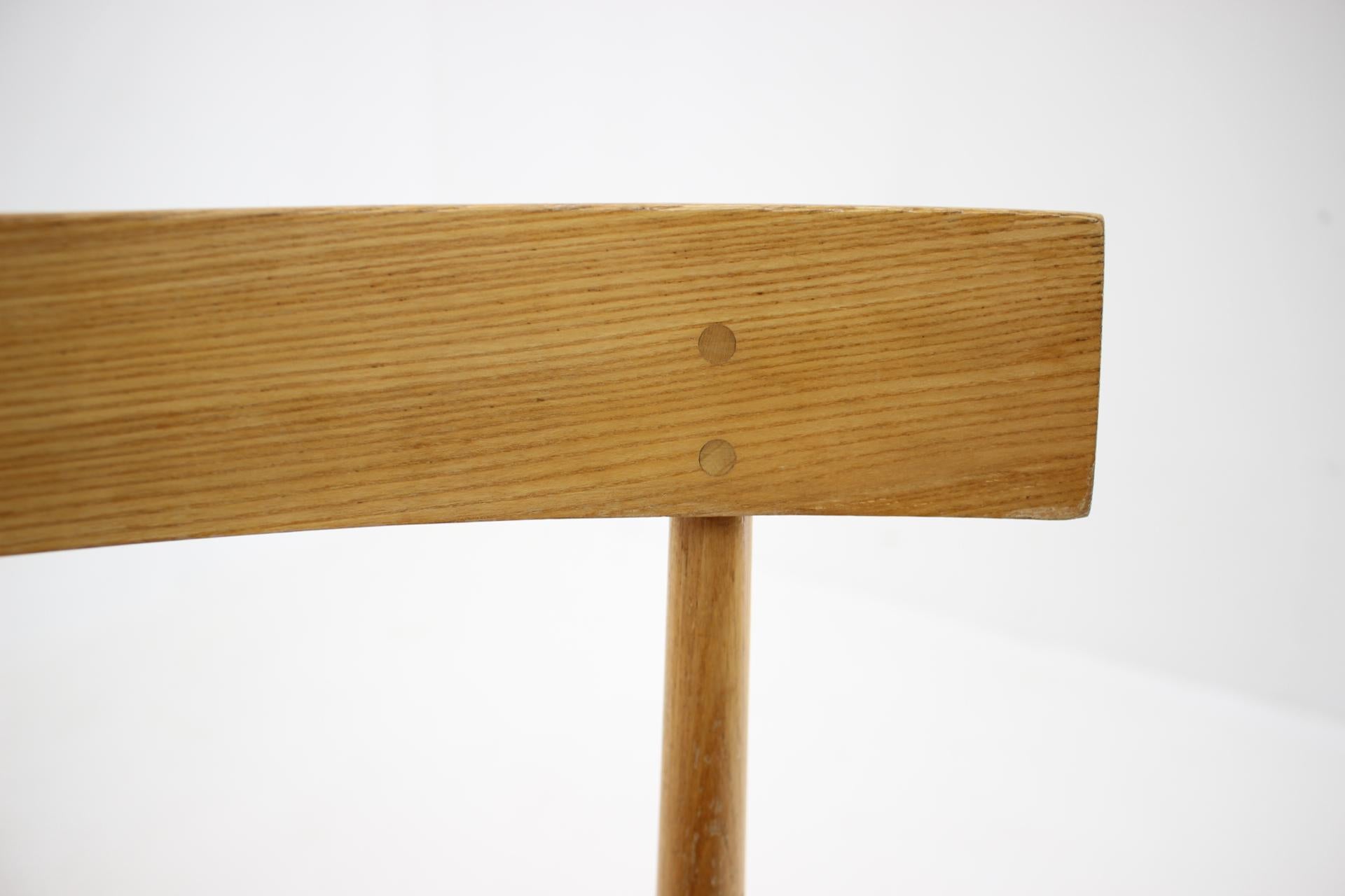 Rare ensemble de salle à manger Alan Fuchs des années 1960 par ULUV, Tchécoslovaque en vente 3