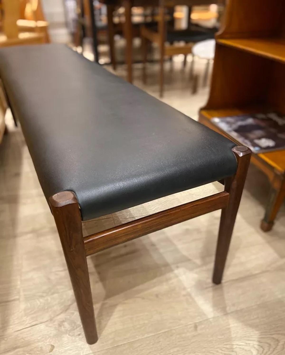 1960s Rare Danish Rosewood & Black Leather Bench By Niels Otto Moller In Good Condition In London, GB