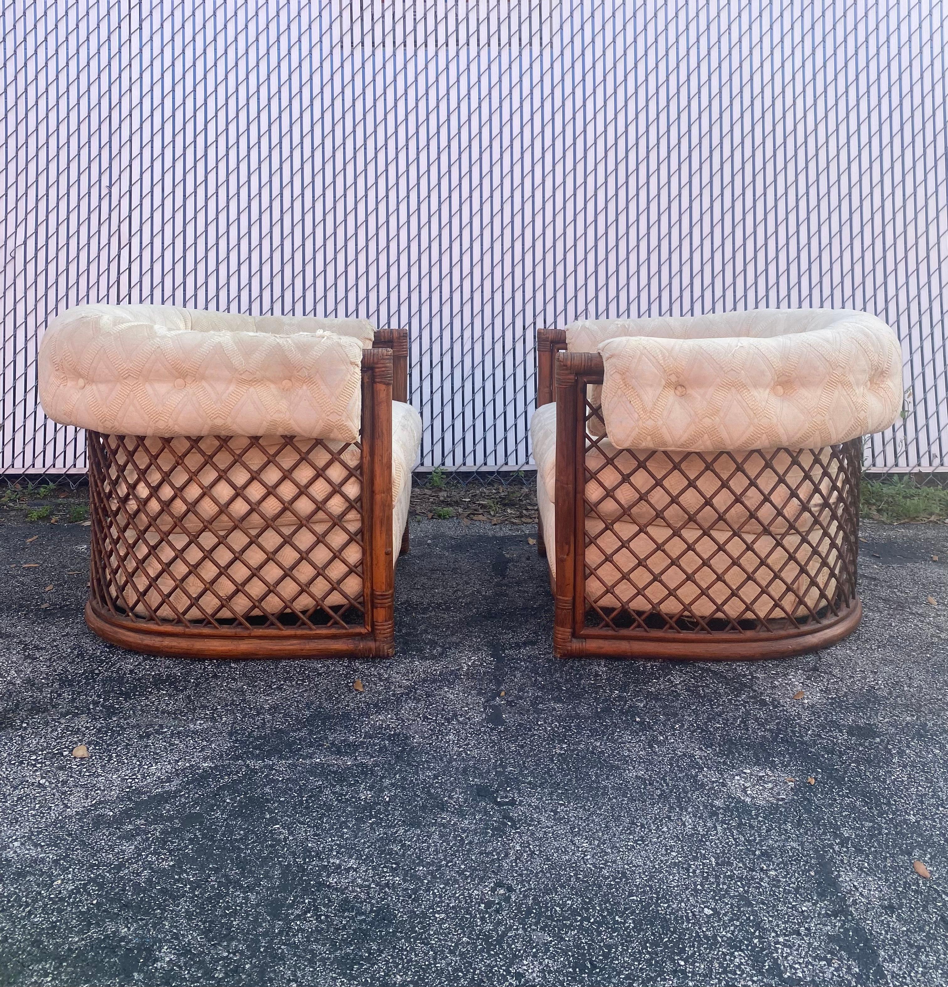 1960s Rare Rattan Lattice Sculptural Tub Barrel Chairs, Set of 2 In Good Condition For Sale In Fort Lauderdale, FL