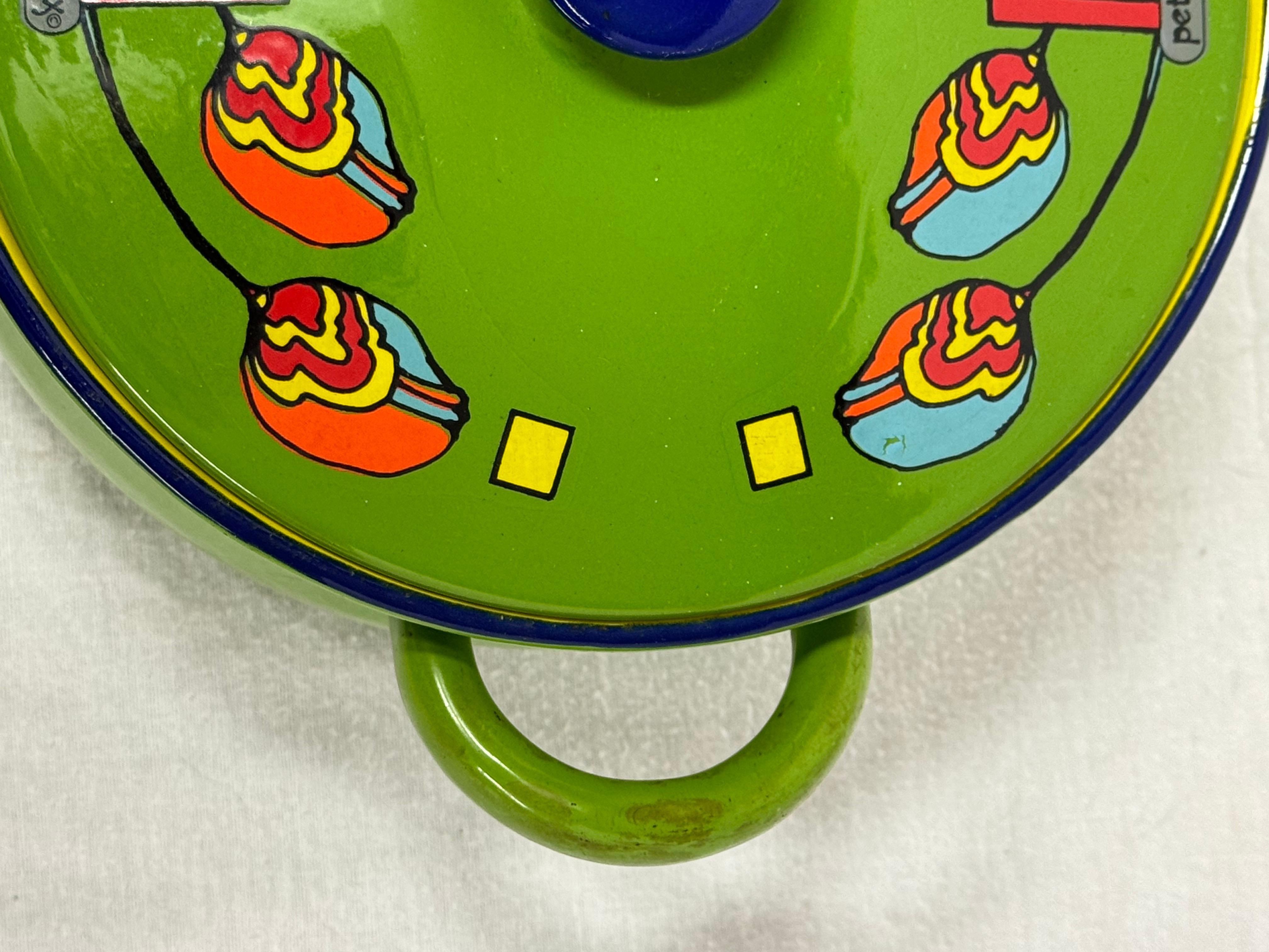 Raro recipiente esmaltado psicodélico firmado por Peter Max de los años 60 Metal en venta