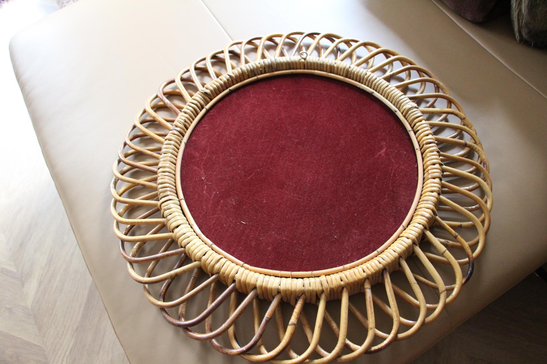 1960s Rattan and Bamboo Round Wall Mirror by Franco Albini For Sale 7
