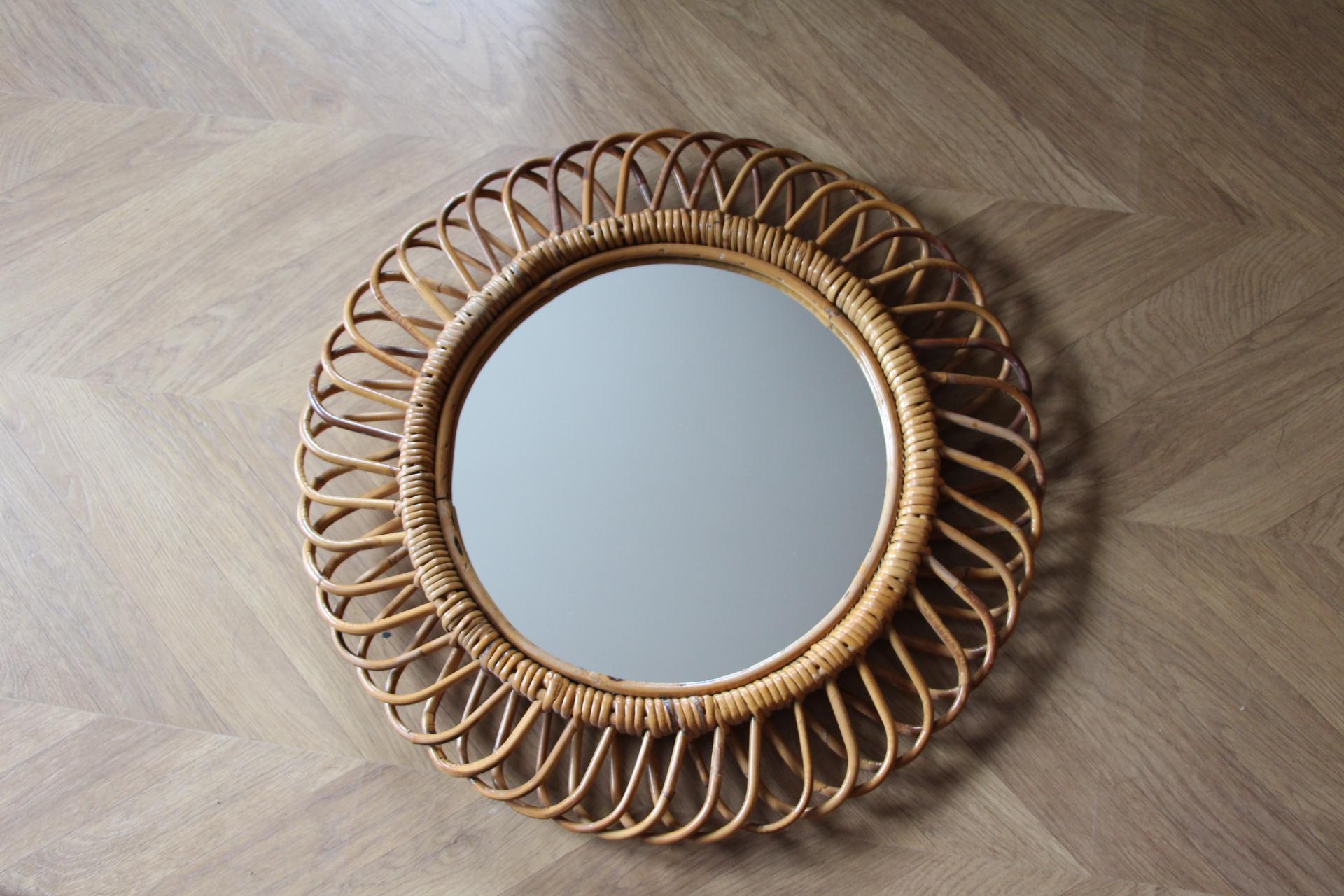 Mid-Century Modern 1960s Rattan and Bamboo Round Wall Mirror by Franco Albini For Sale