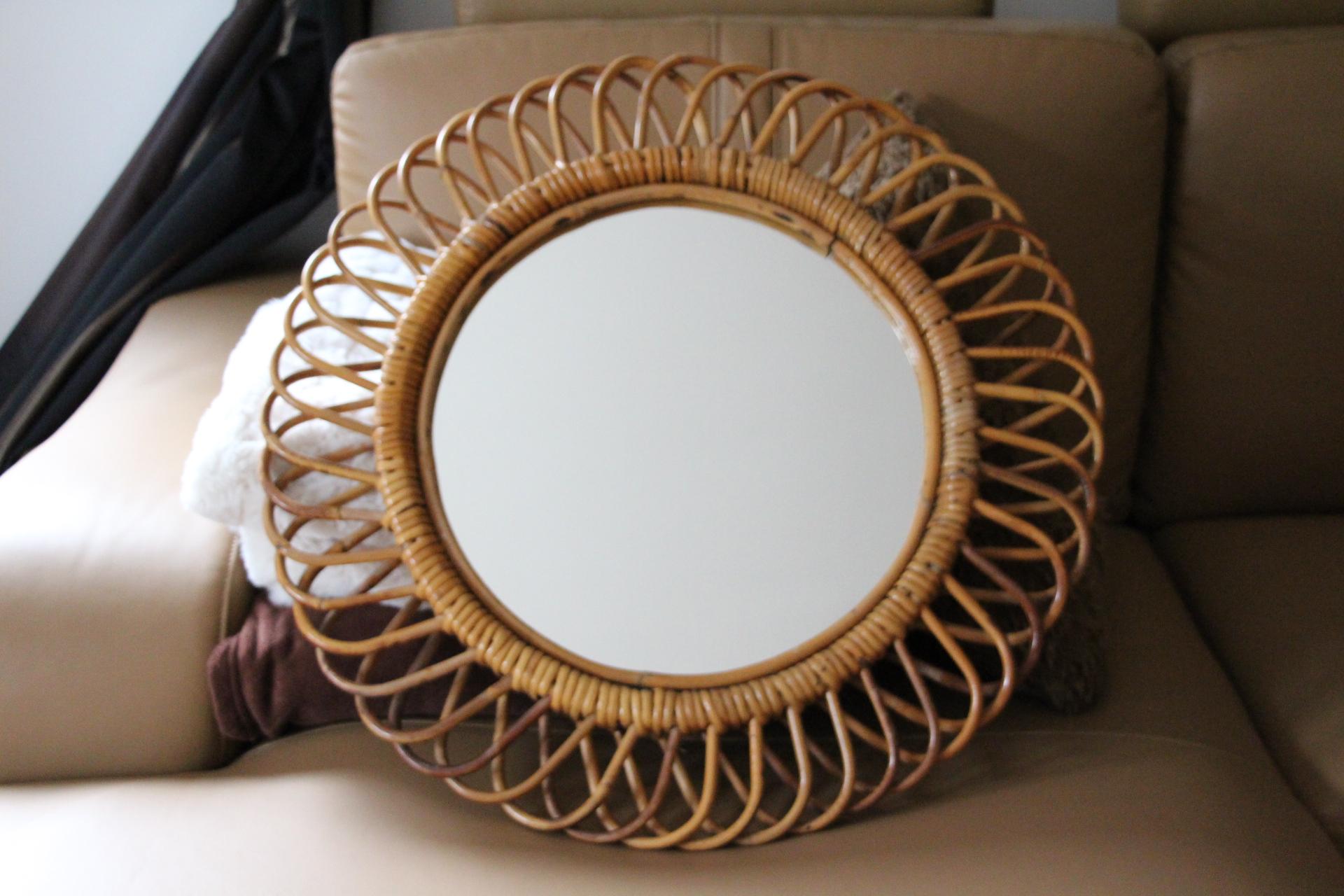 1960s Rattan and Bamboo Round Wall Mirror by Franco Albini For Sale 2