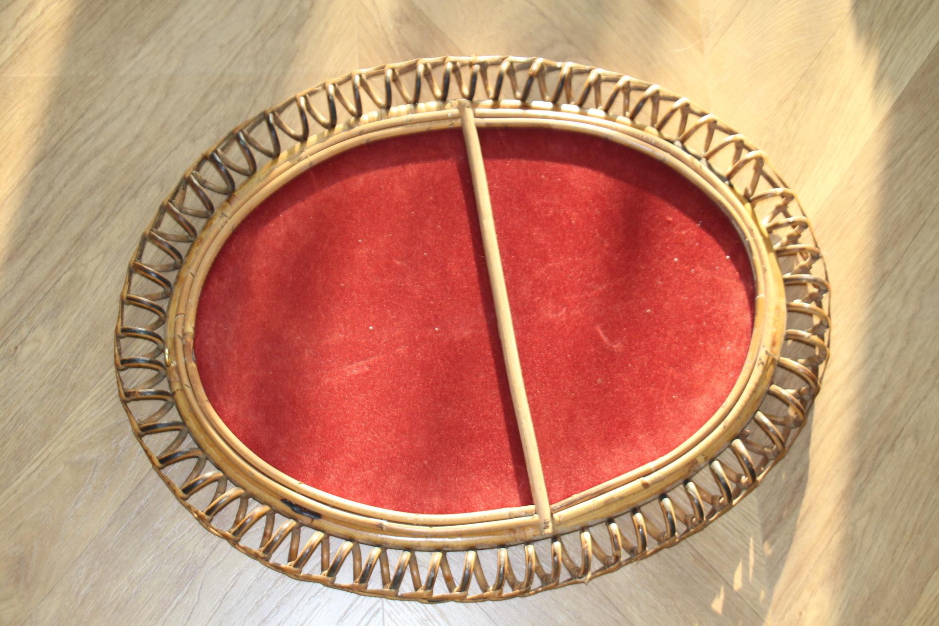 Specchio da parete ovale in rattan e bambù del 1960 di Franco Albini in vendita 1