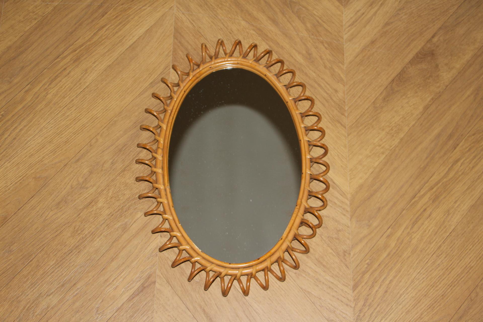 1960s Rattan and Bamboo Round Wall Mirror by Franco Albini In Good Condition For Sale In Saint-Ouen, FR