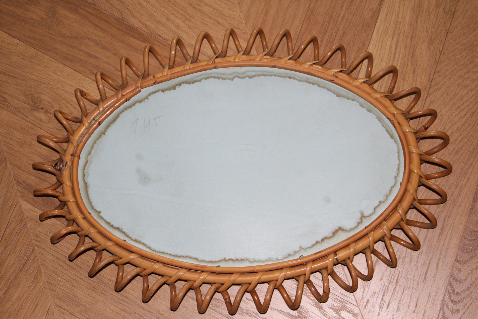 1960s Rattan and Bamboo Round Wall Mirror by Franco Albini For Sale 2